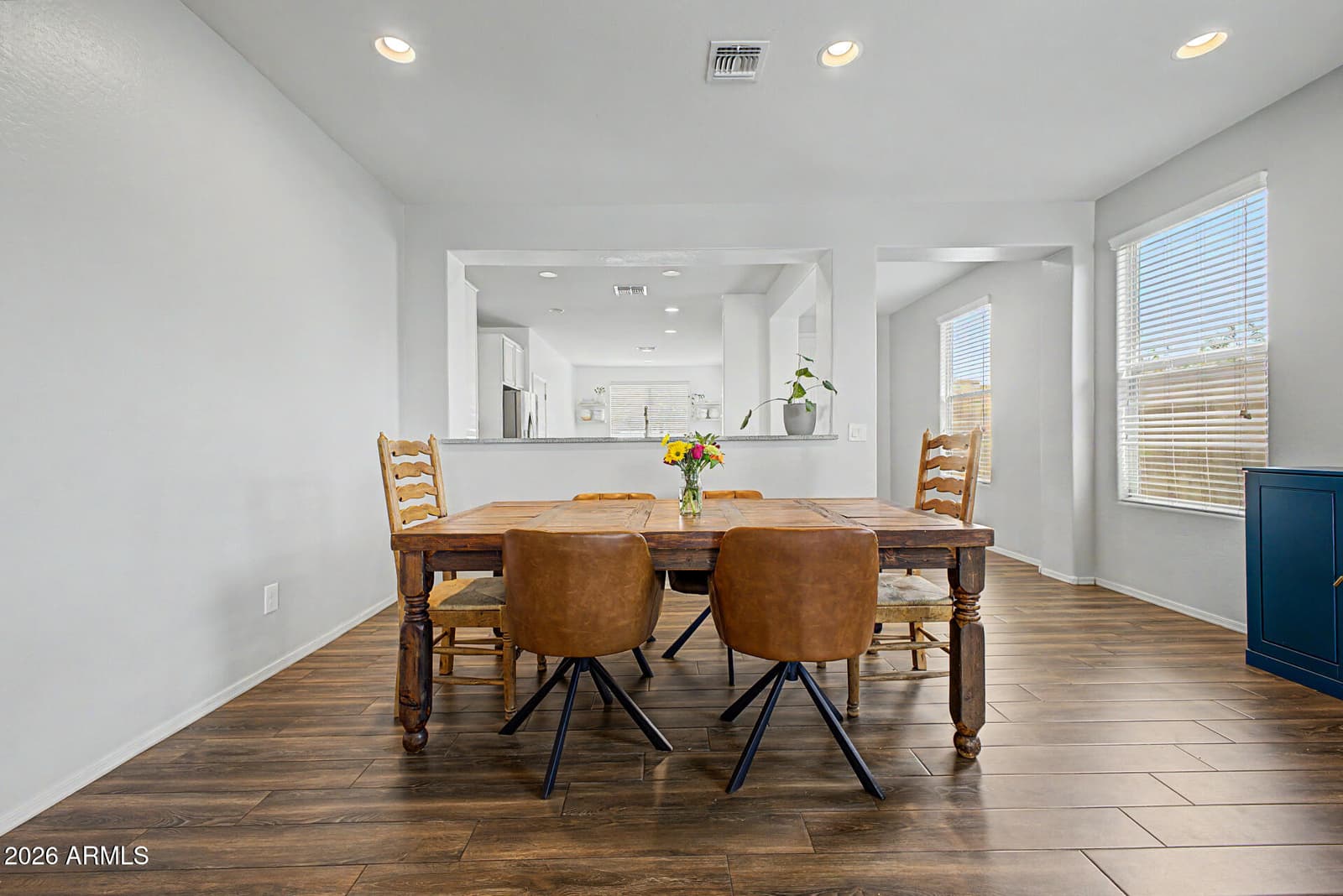 24728 N 96th Avenue, Peoria, AZ 85383 — photo 10 of 36