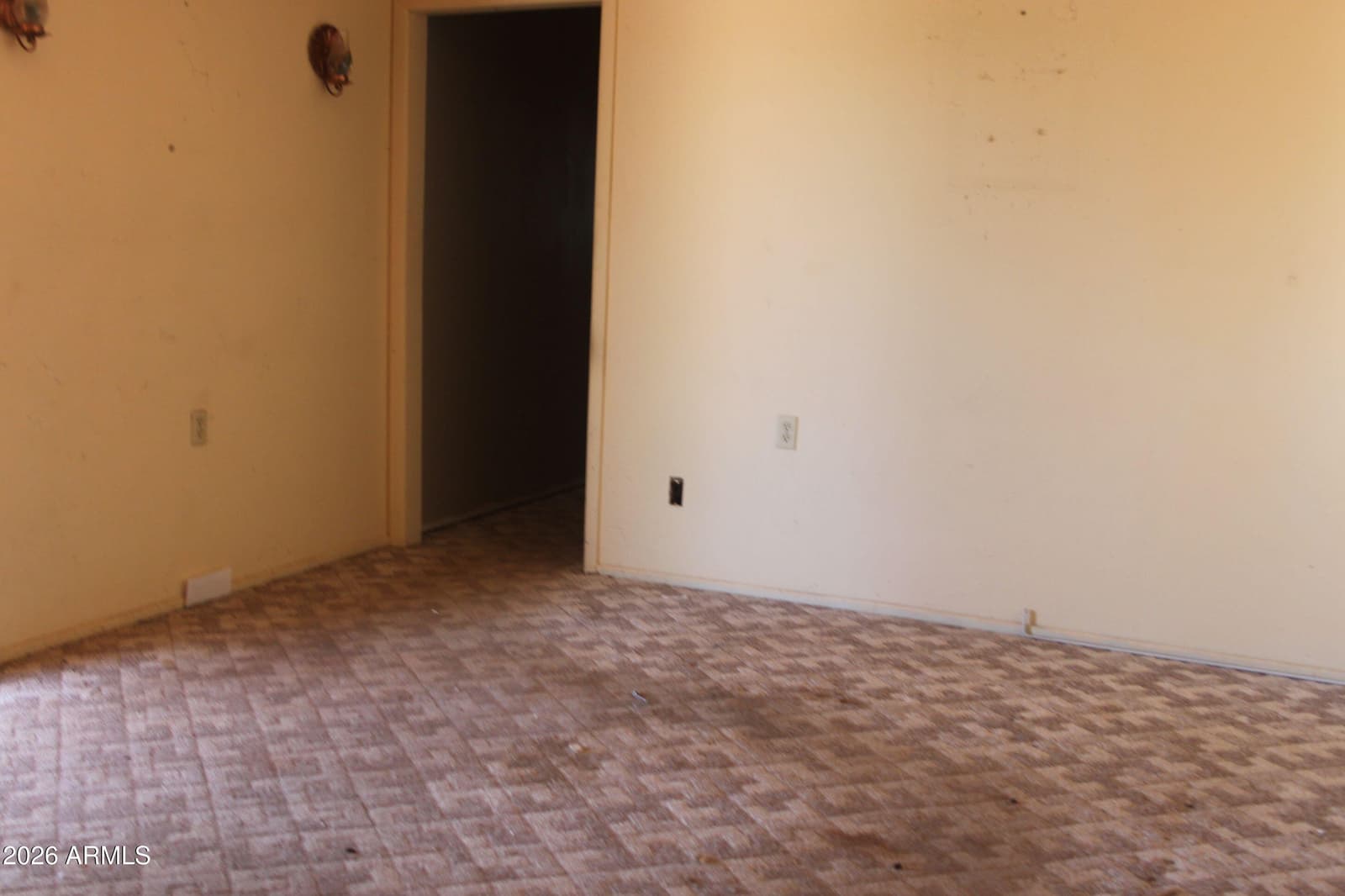 7725 E Nevada Drive, Hereford, AZ 85615 — photo 8 of 24