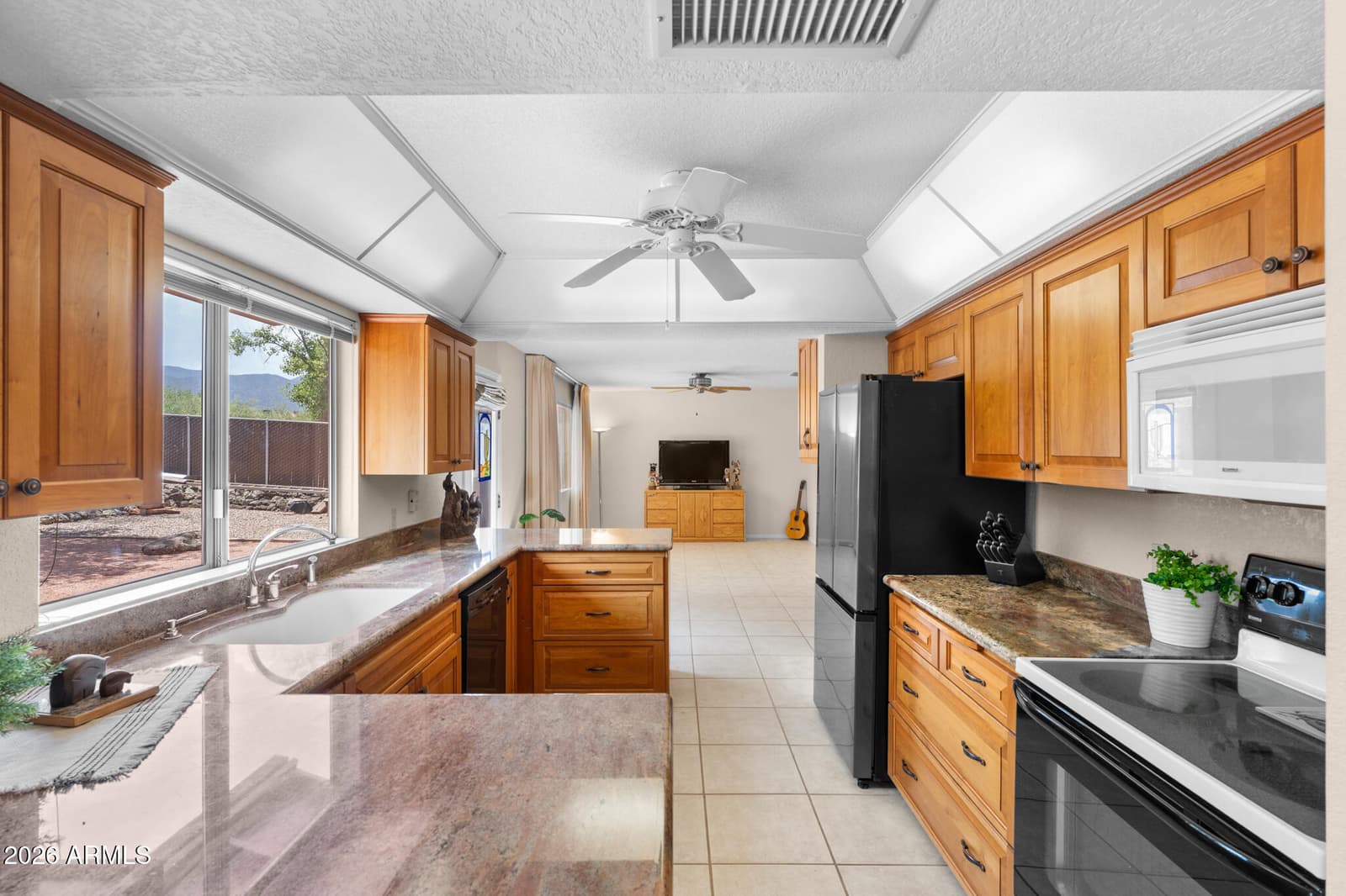 1099 E Meadowlark Lane, Cottonwood, AZ 86326 — photo 16 of 62