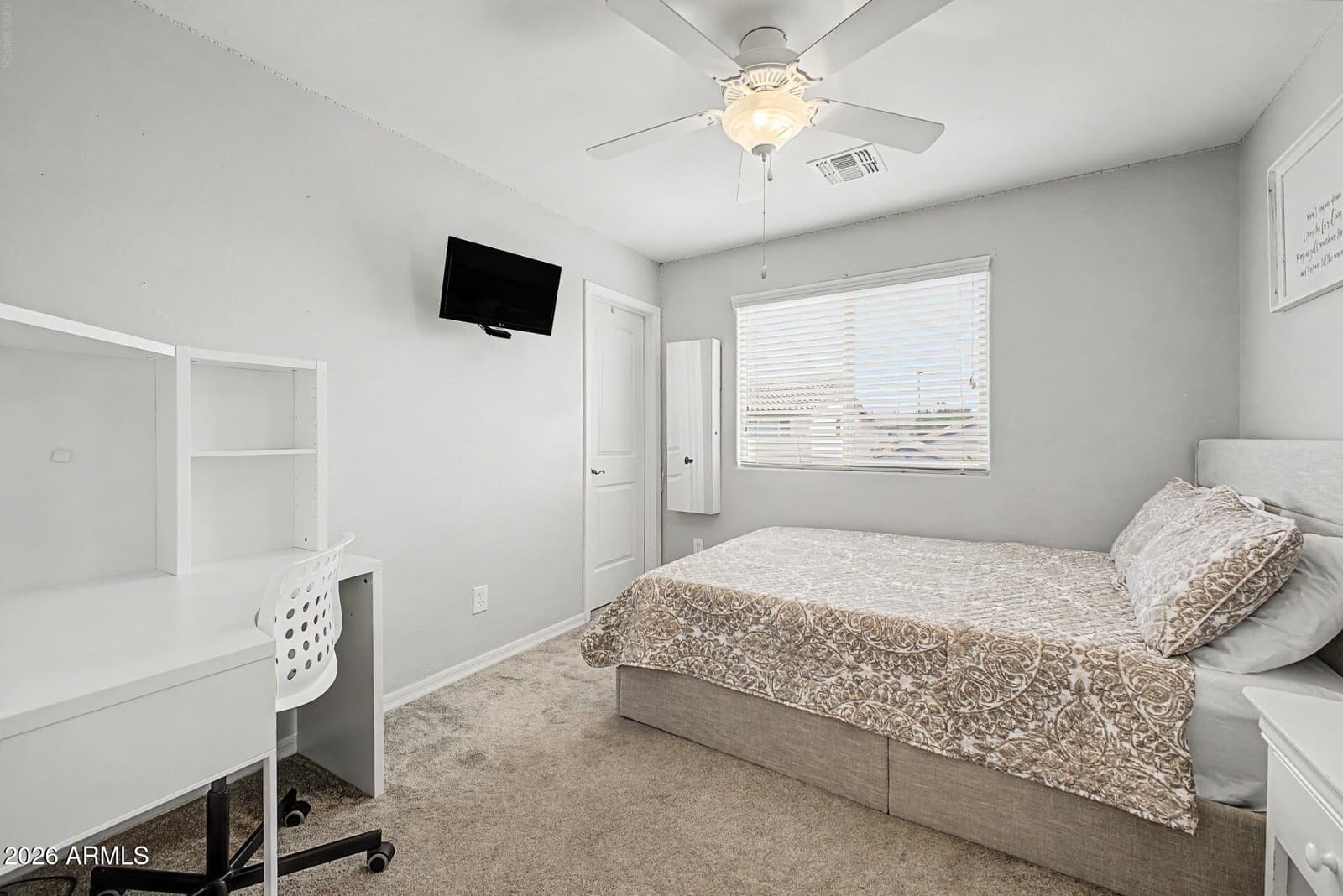 2560 E Coconino Way, Gilbert, AZ 85298 — photo 12 of 35