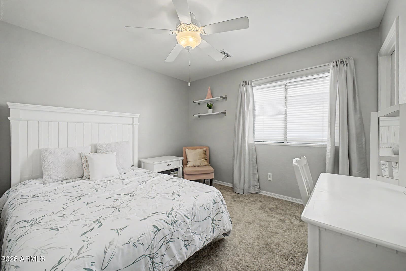 2560 E Coconino Way, Gilbert, AZ 85298 — photo 13 of 35