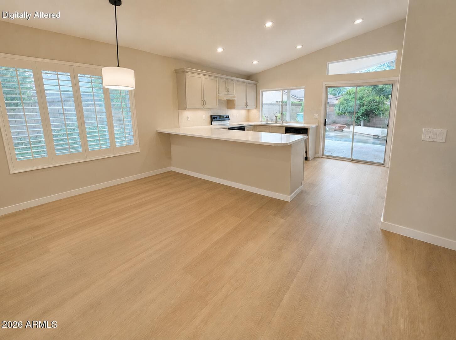 739 W Douglas Avenue, Gilbert, AZ 85233 — photo 4 of 43