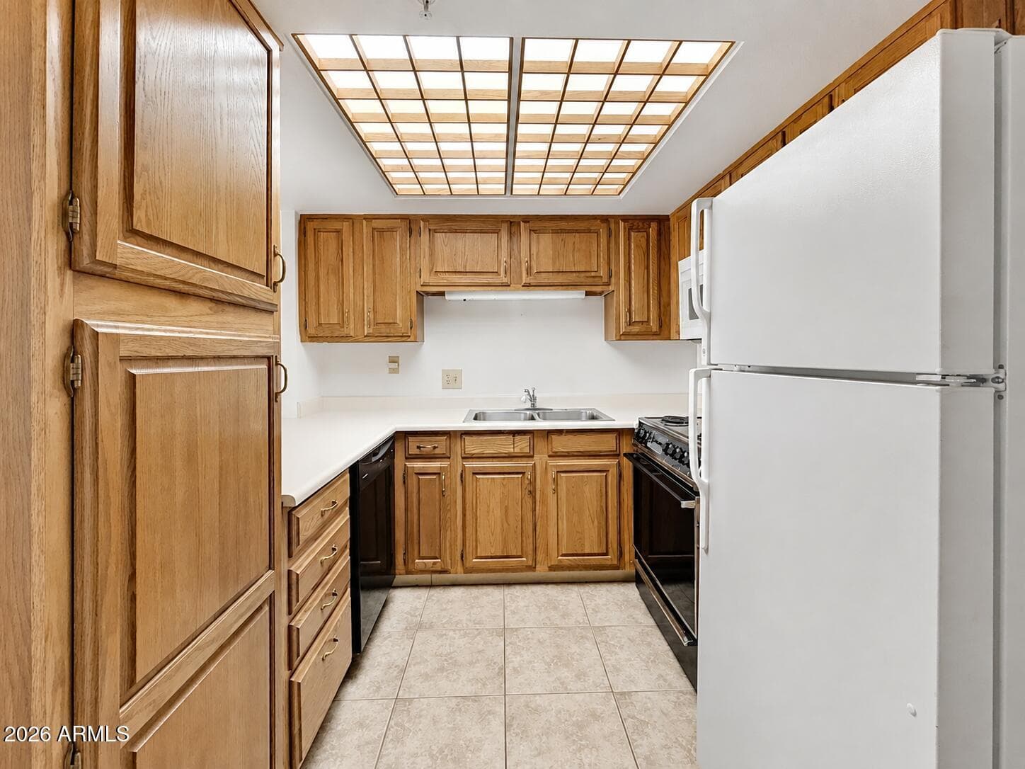 10330 W Thunderbird Boulevard C128, Sun City, AZ 85351 — photo 5 of 13