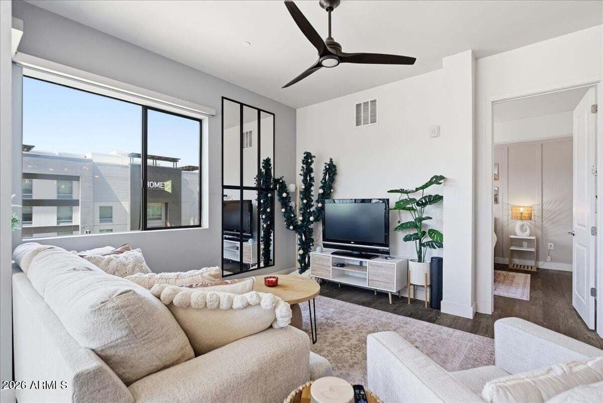 3131 N Central Avenue 4001, Phoenix, AZ 85012 — photo 10 of 36