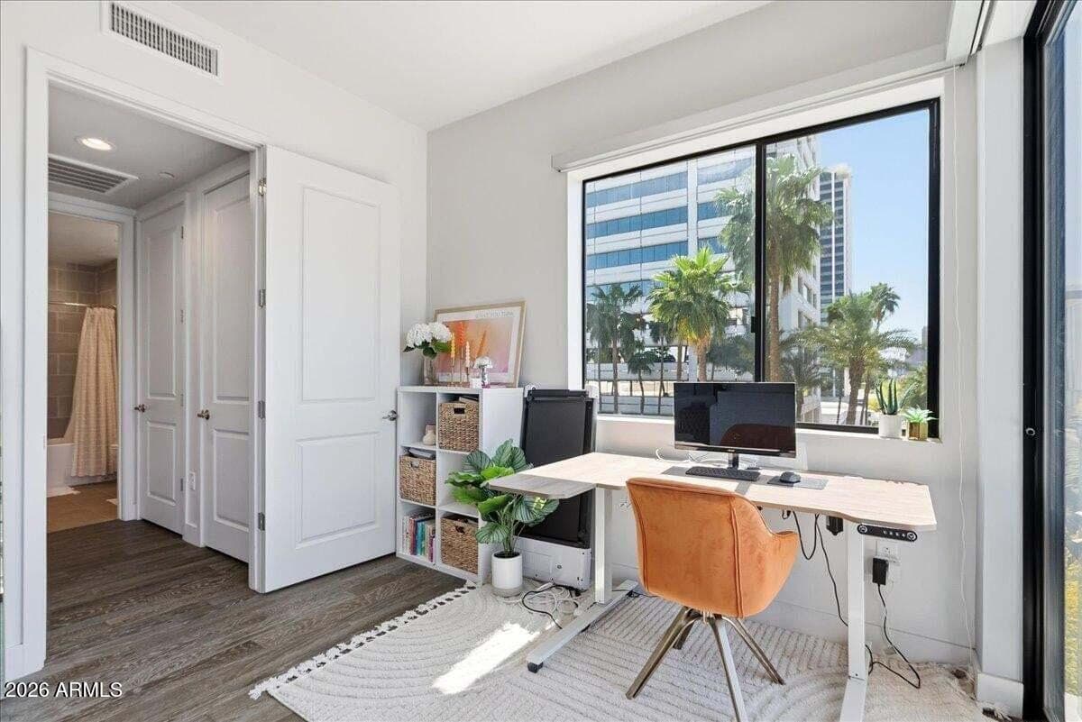 3131 N Central Avenue 4001, Phoenix, AZ 85012 — photo 12 of 36