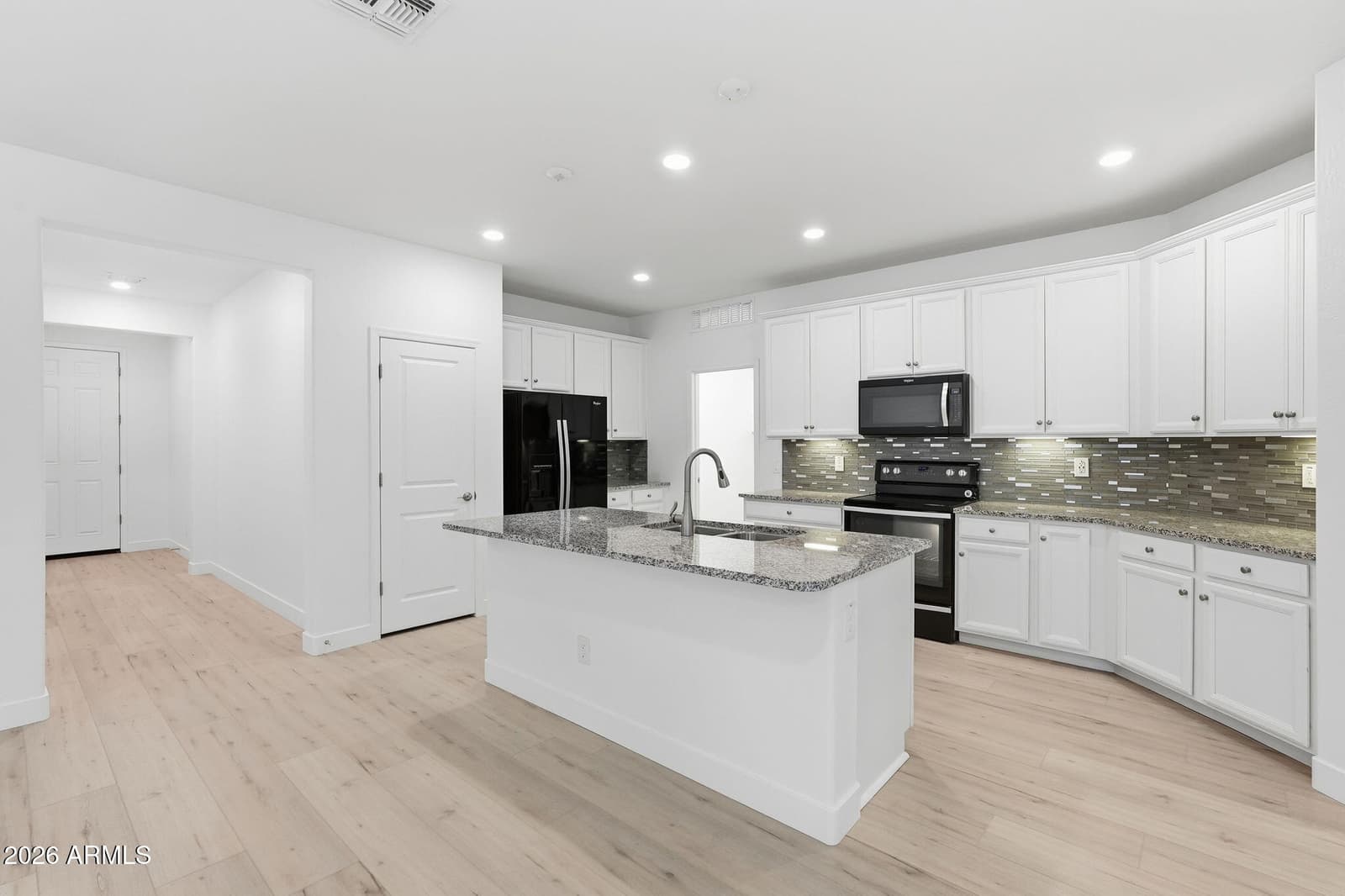 3934 E Constitution Drive, Gilbert, AZ 85296 — photo 14 of 47