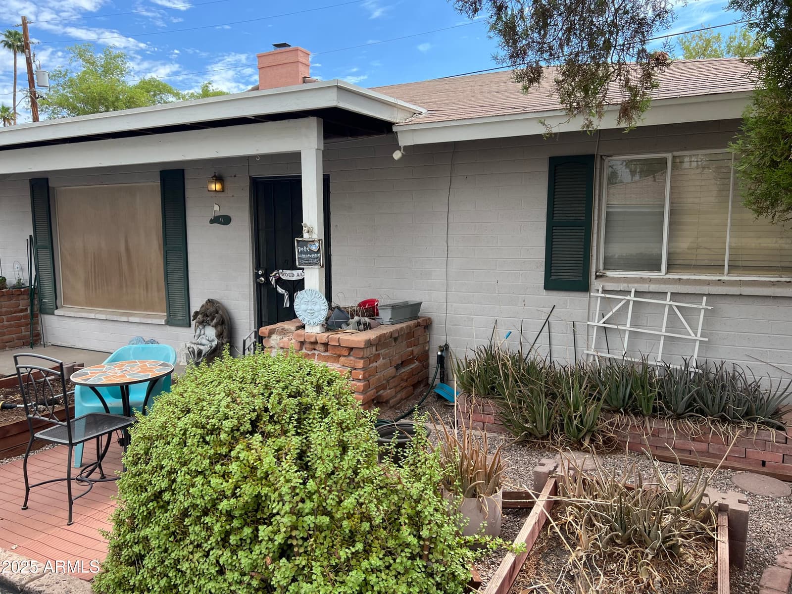 524 W Fairway Drive 11, Mesa, AZ 85201 — photo 2 of 3