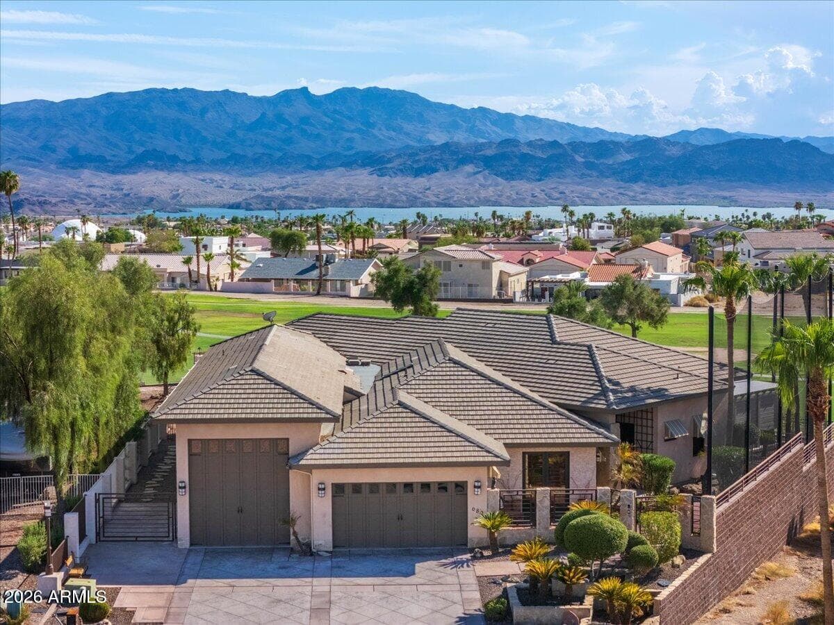 680 Via Del Lago, Lake Havasu City, AZ 86406 — photo 1 of 188