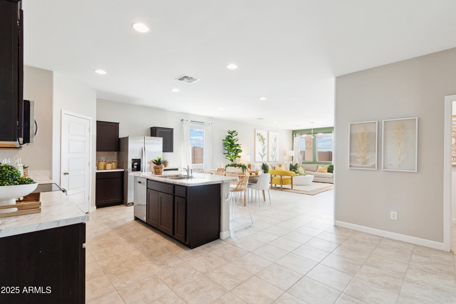 493 W Keating Street, Florence, AZ 85132 — photo 4 of 26