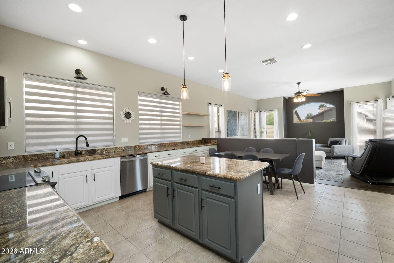 10231 E Pampa Avenue, Mesa, AZ 85212 — photo 11 of 47