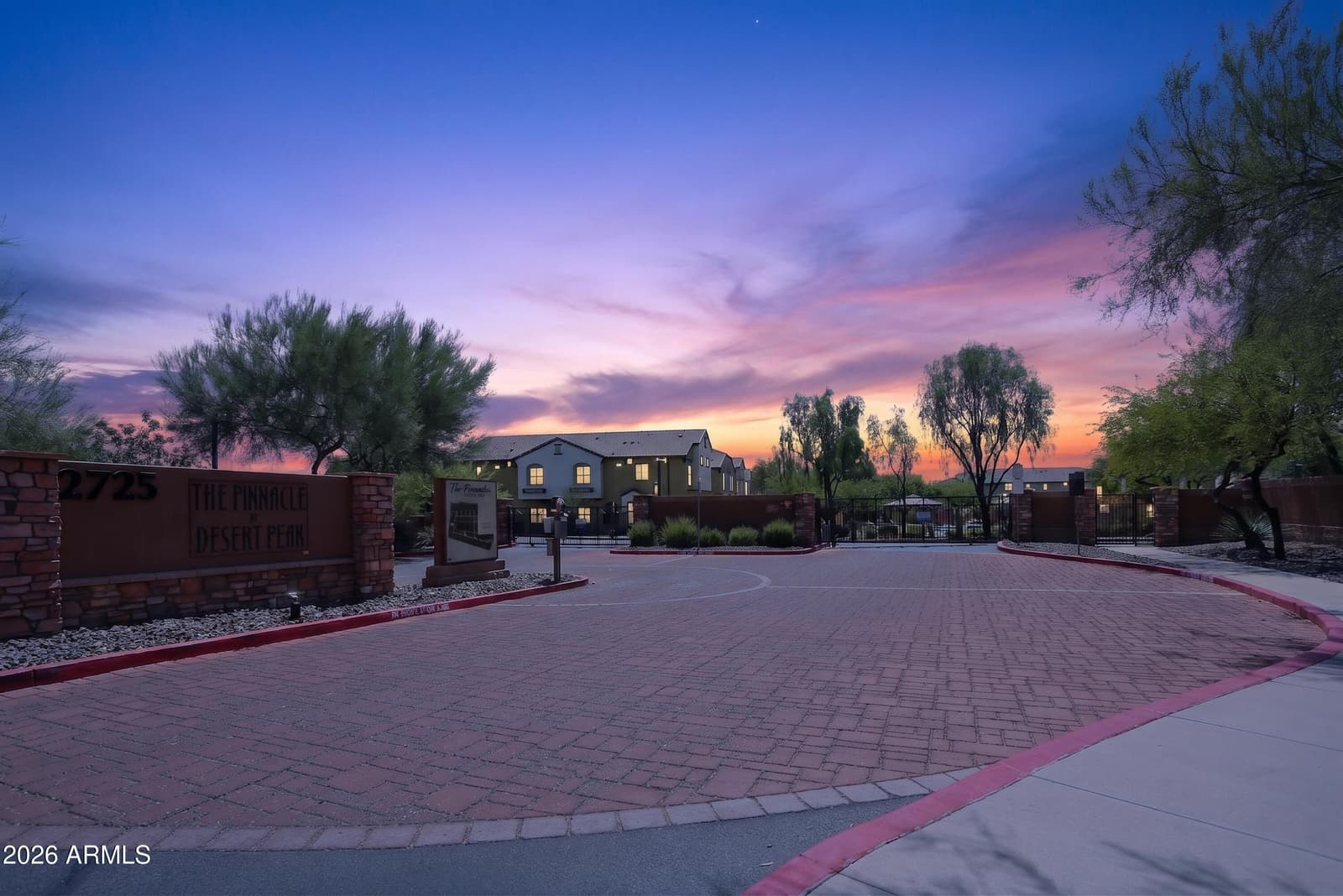 2725 E Mine Creek Road 1025, Phoenix, AZ 85024 — photo 33 of 40