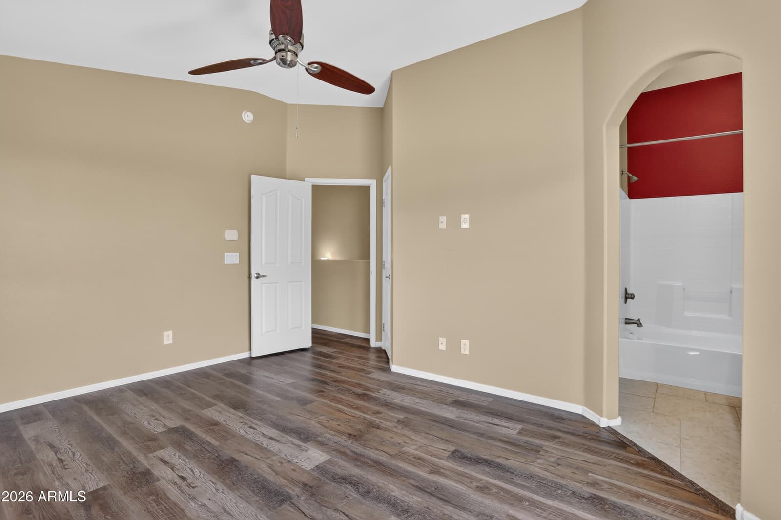 2725 E Mine Creek Road 1025, Phoenix, AZ 85024 — photo 14 of 40