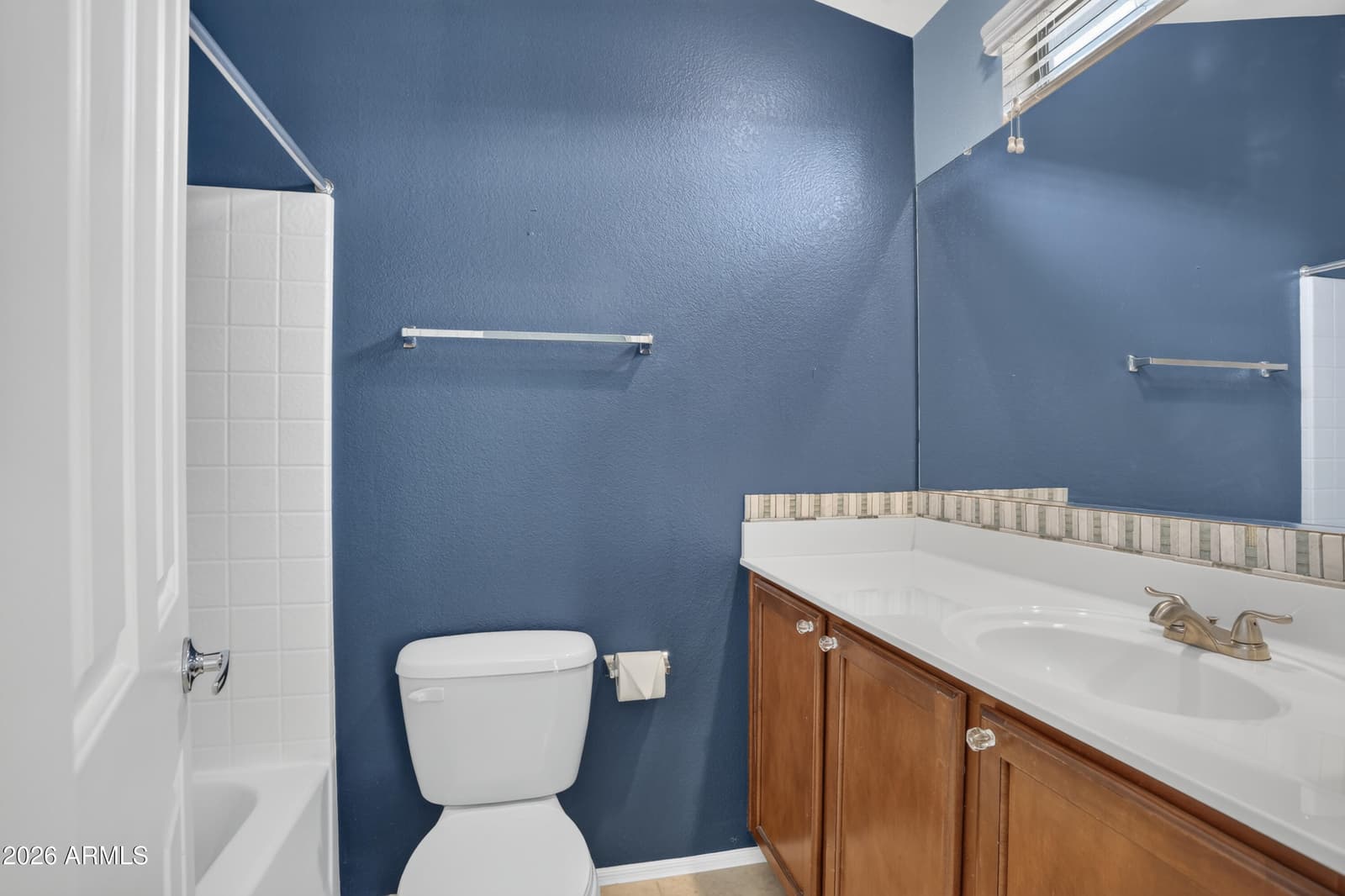 2725 E Mine Creek Road 1025, Phoenix, AZ 85024 — photo 18 of 40