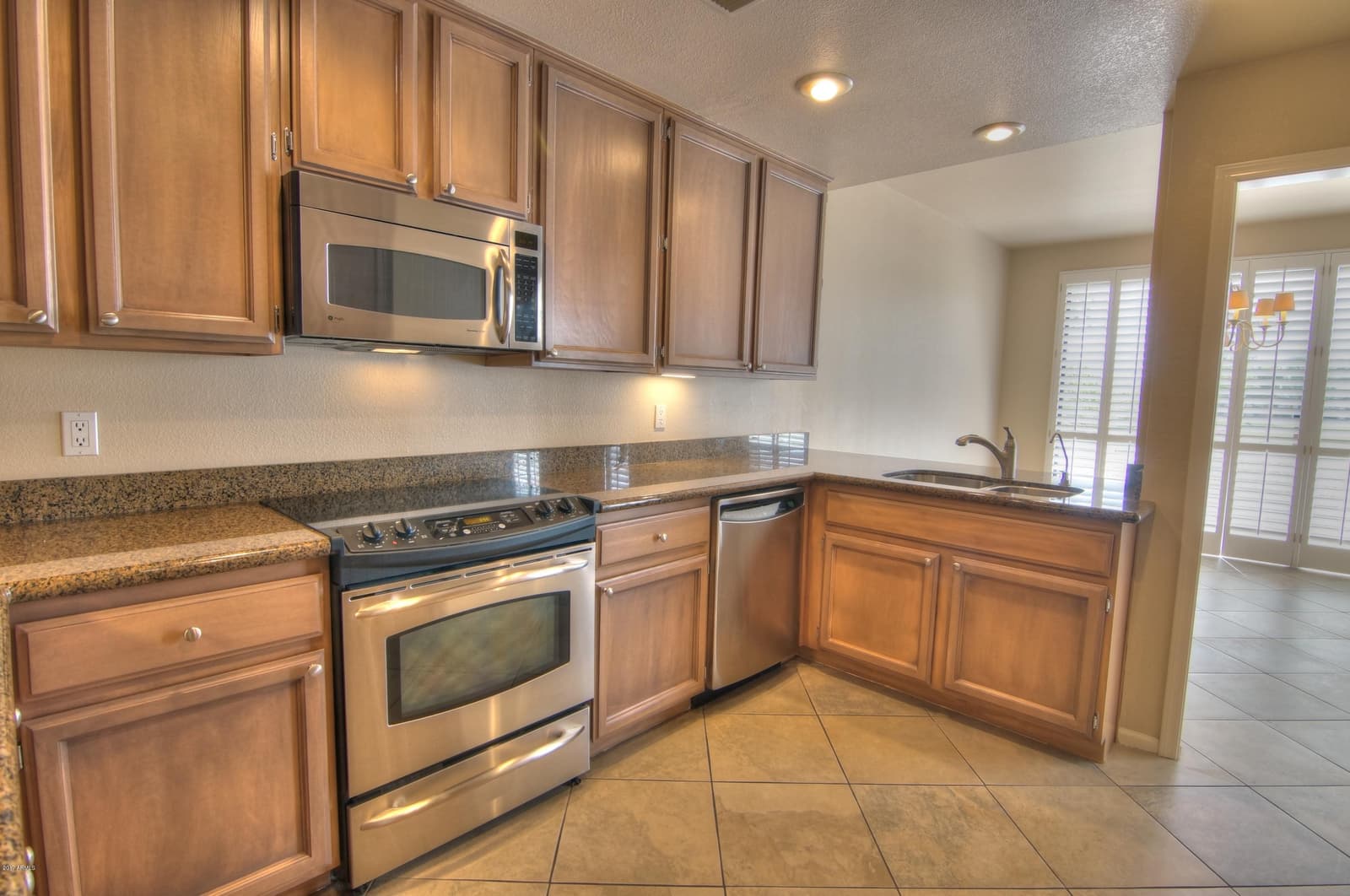 7222 E Gainey Ranch Road 127, Scottsdale, AZ 85258 — photo 7 of 30