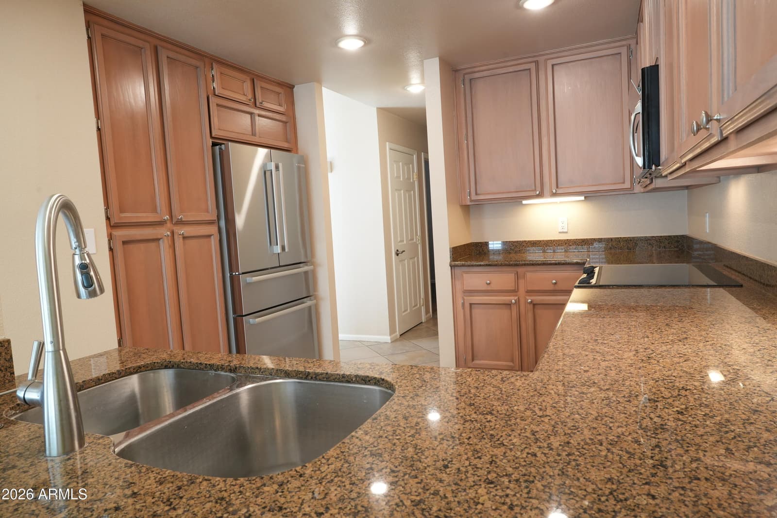 7222 E Gainey Ranch Road 127, Scottsdale, AZ 85258 — photo 9 of 30