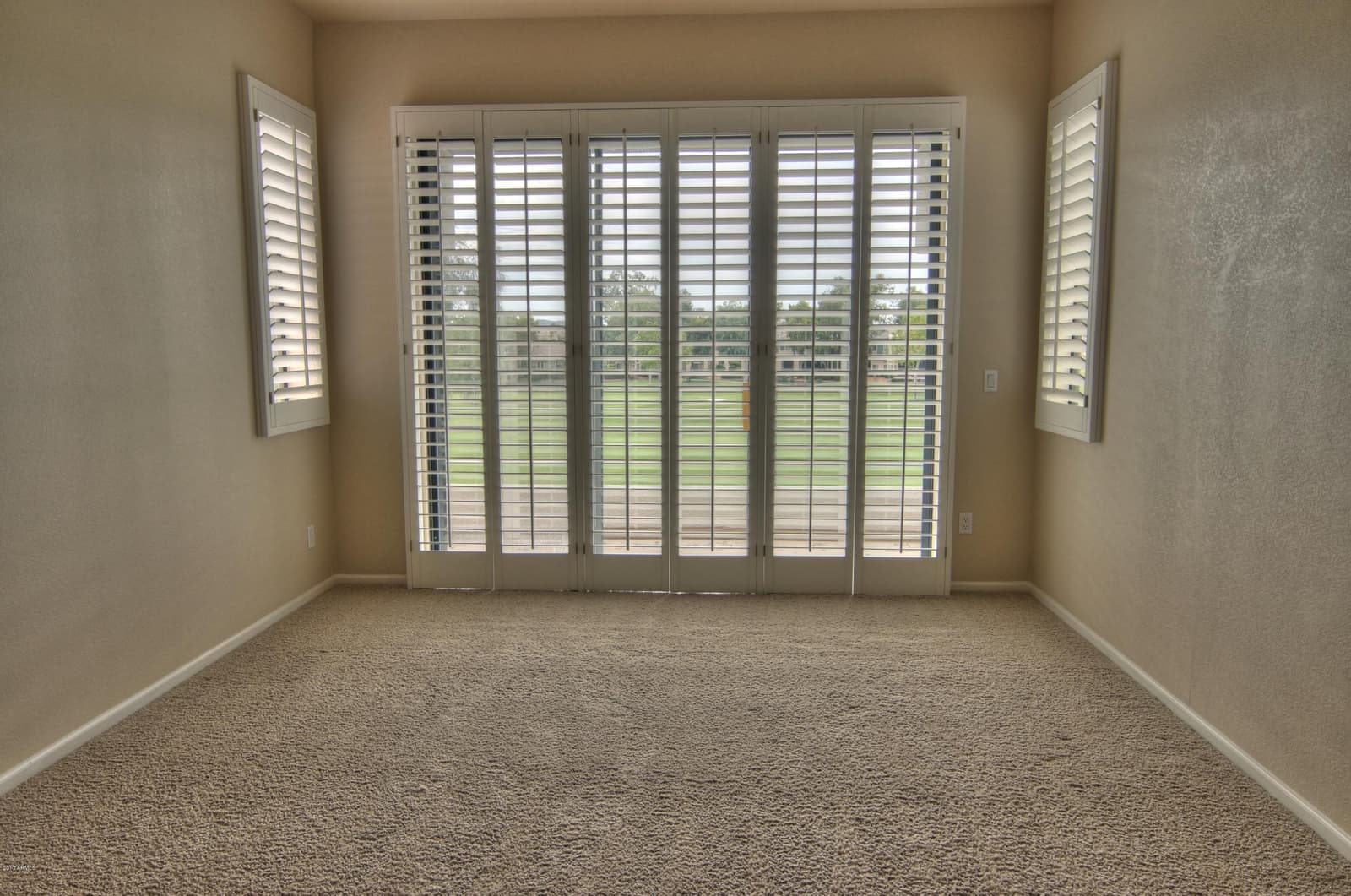 7222 E Gainey Ranch Road 127, Scottsdale, AZ 85258 — photo 10 of 30