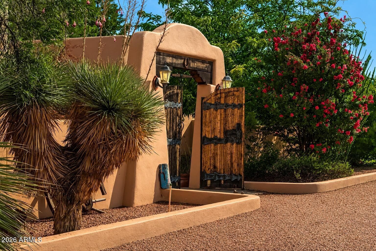 425 W Mesa Lane, Camp Verde, AZ 86322 — photo 1 of 38
