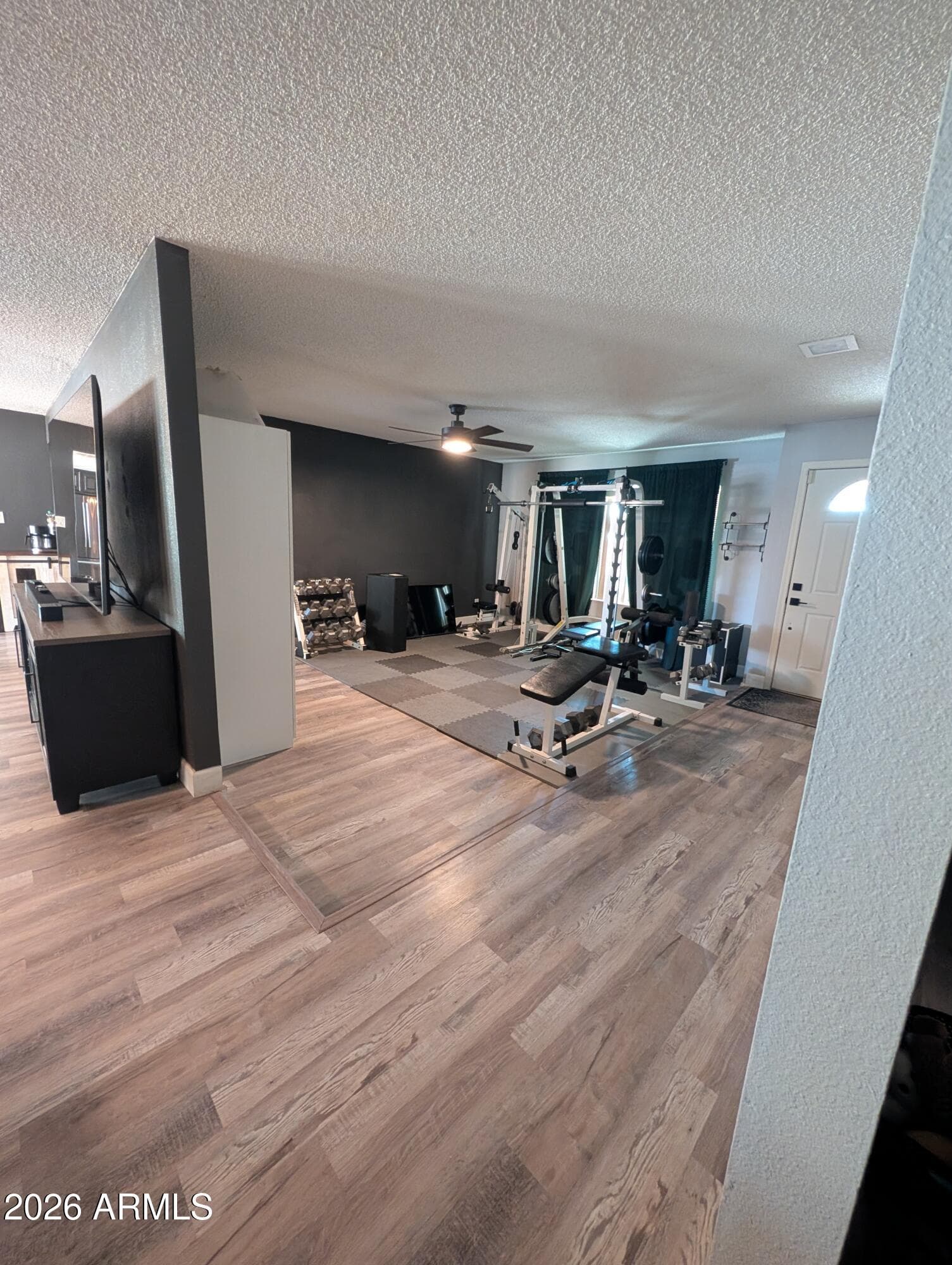 9823 N 48th Drive, Glendale, AZ 85302 — photo 4 of 35