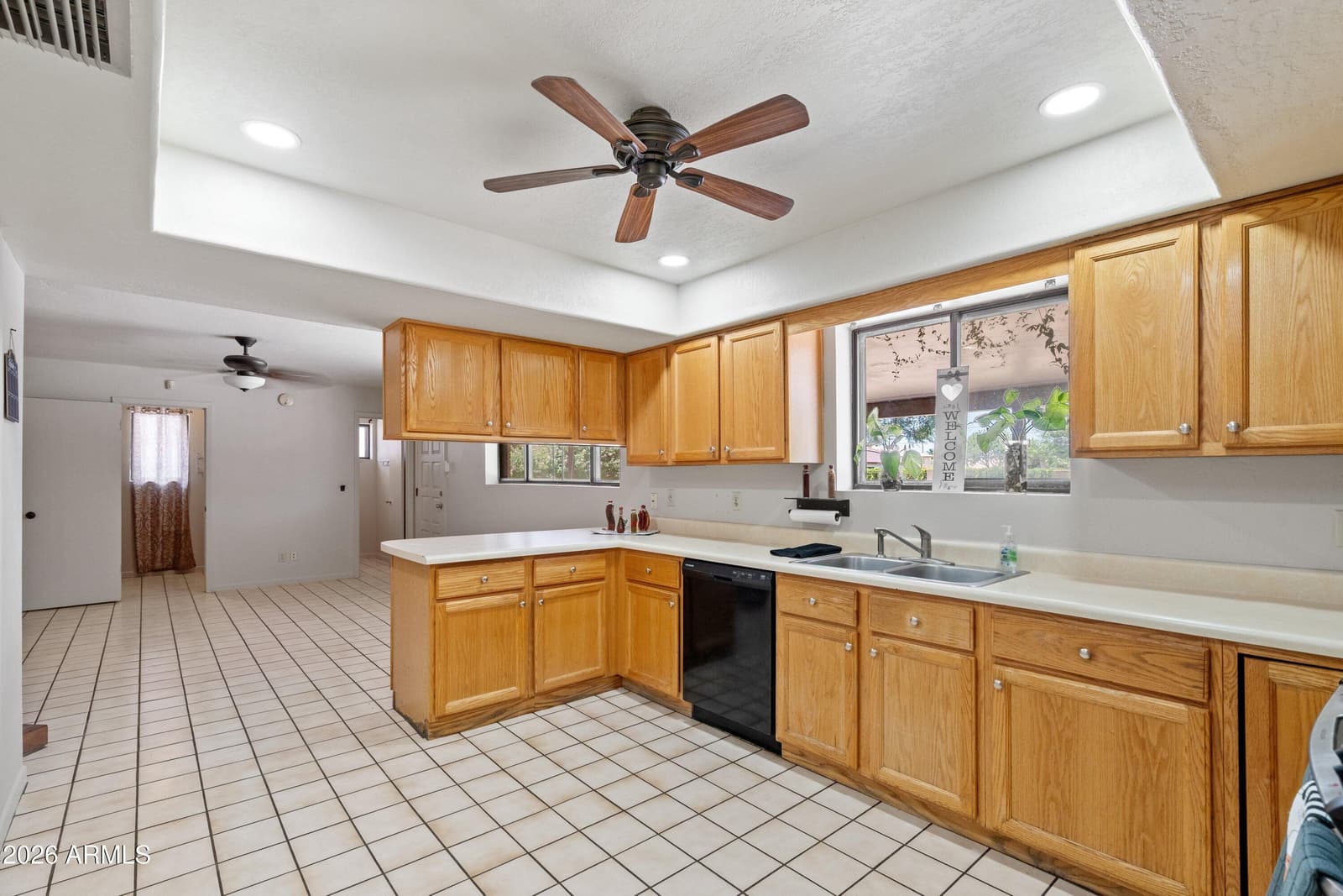 11826 N 82nd Drive N, Peoria, AZ 85345 — photo 3 of 20