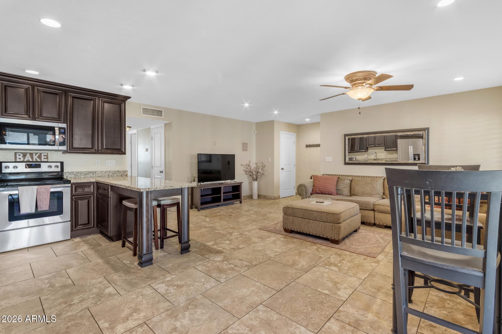 5525 E Thomas Road D5, Phoenix, AZ 85018 — photo 10 of 26
