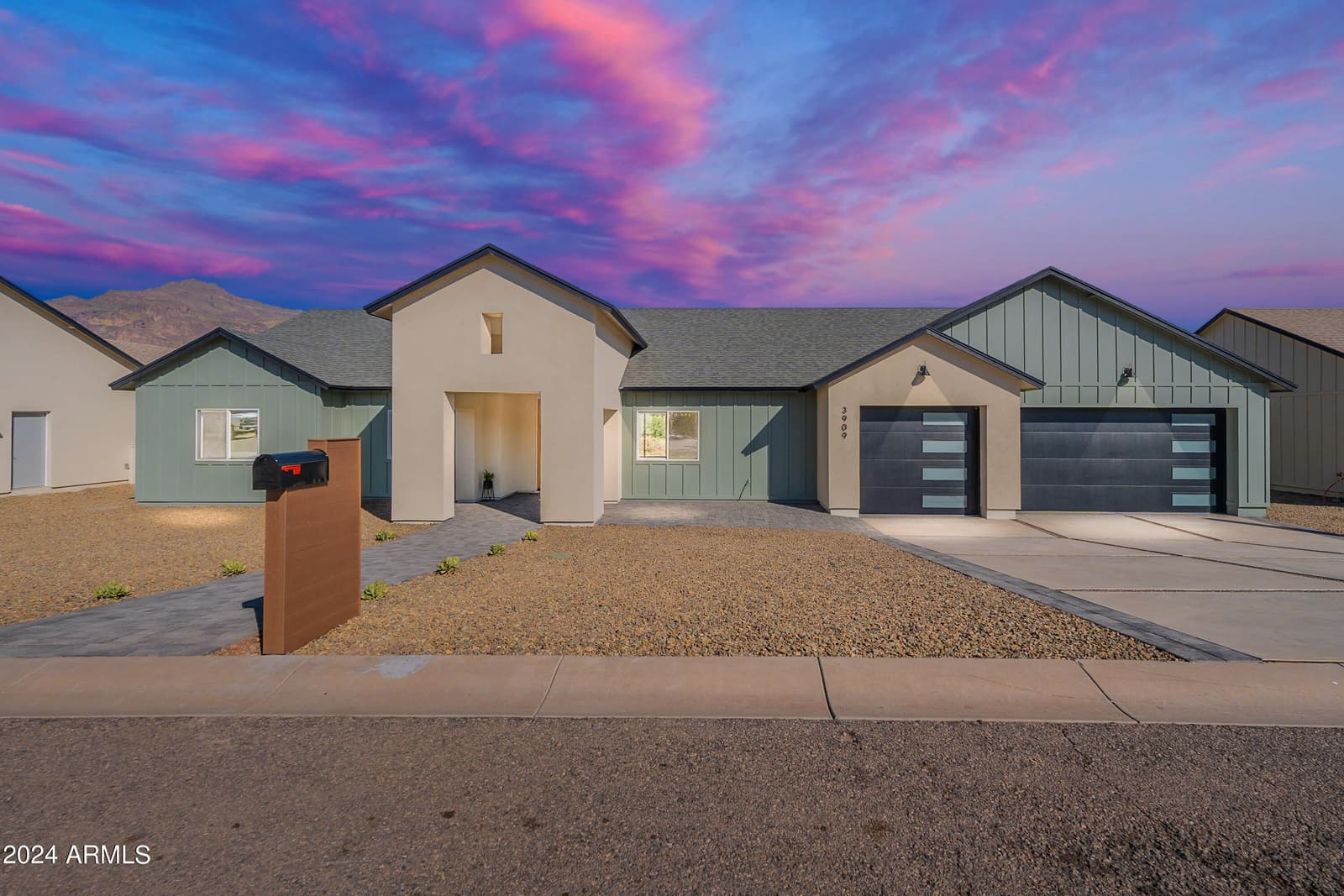 3909 S Veronica Lane, Gold Canyon, AZ 85118 — photo 1 of 58