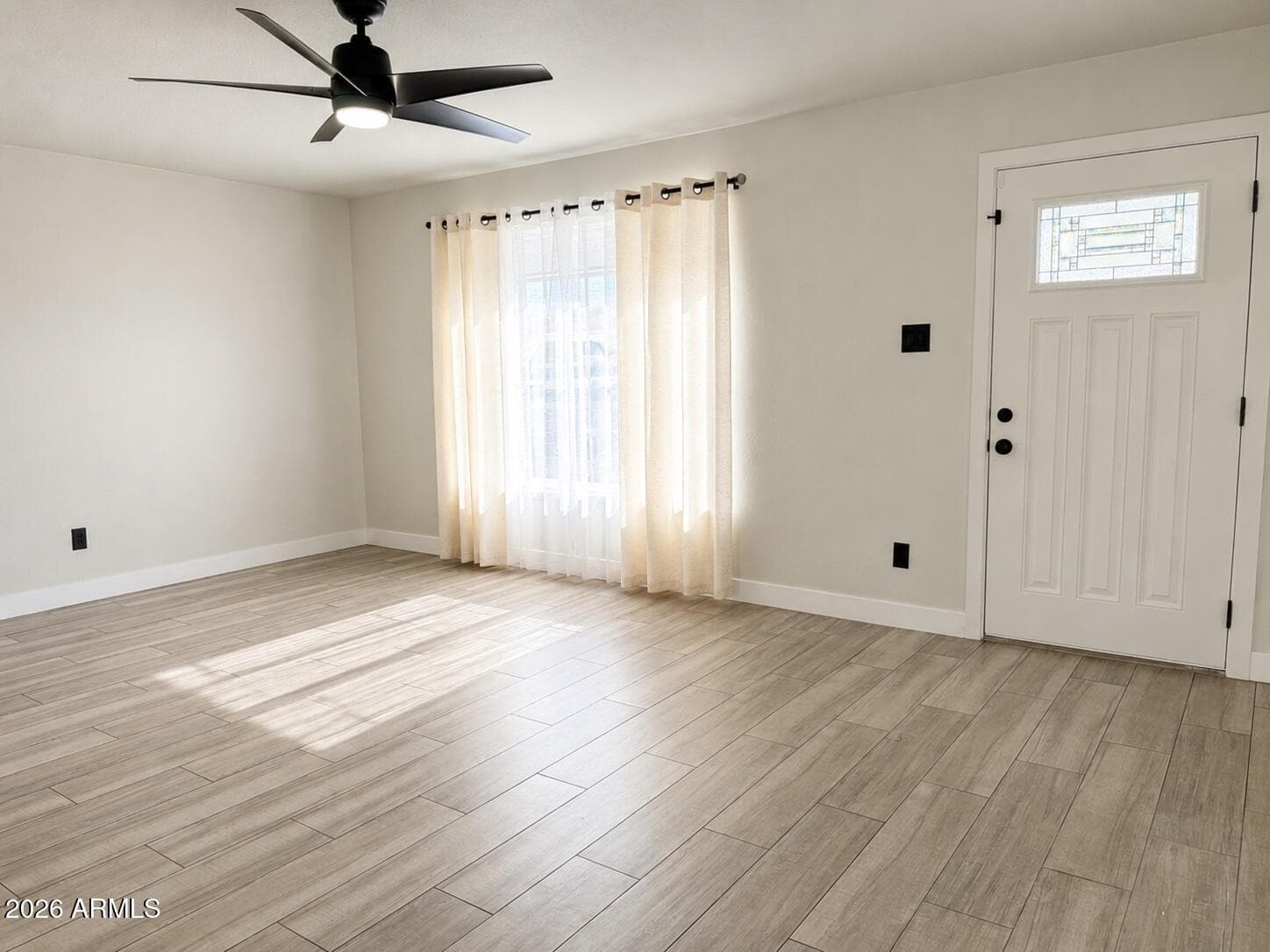 3739 W Flynn Lane, Phoenix, AZ 85019 — photo 6 of 19