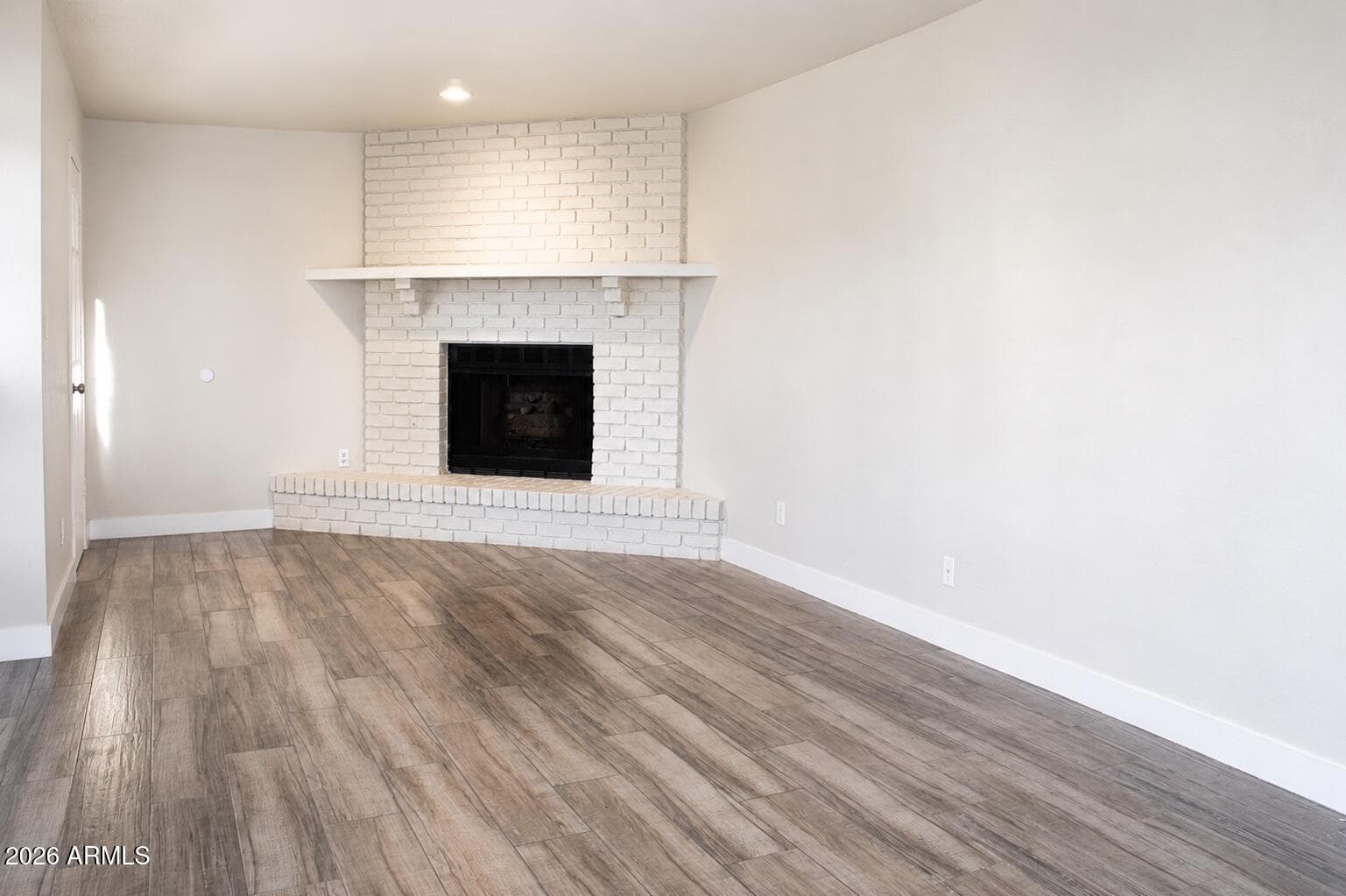 3739 W Flynn Lane, Phoenix, AZ 85019 — photo 9 of 19