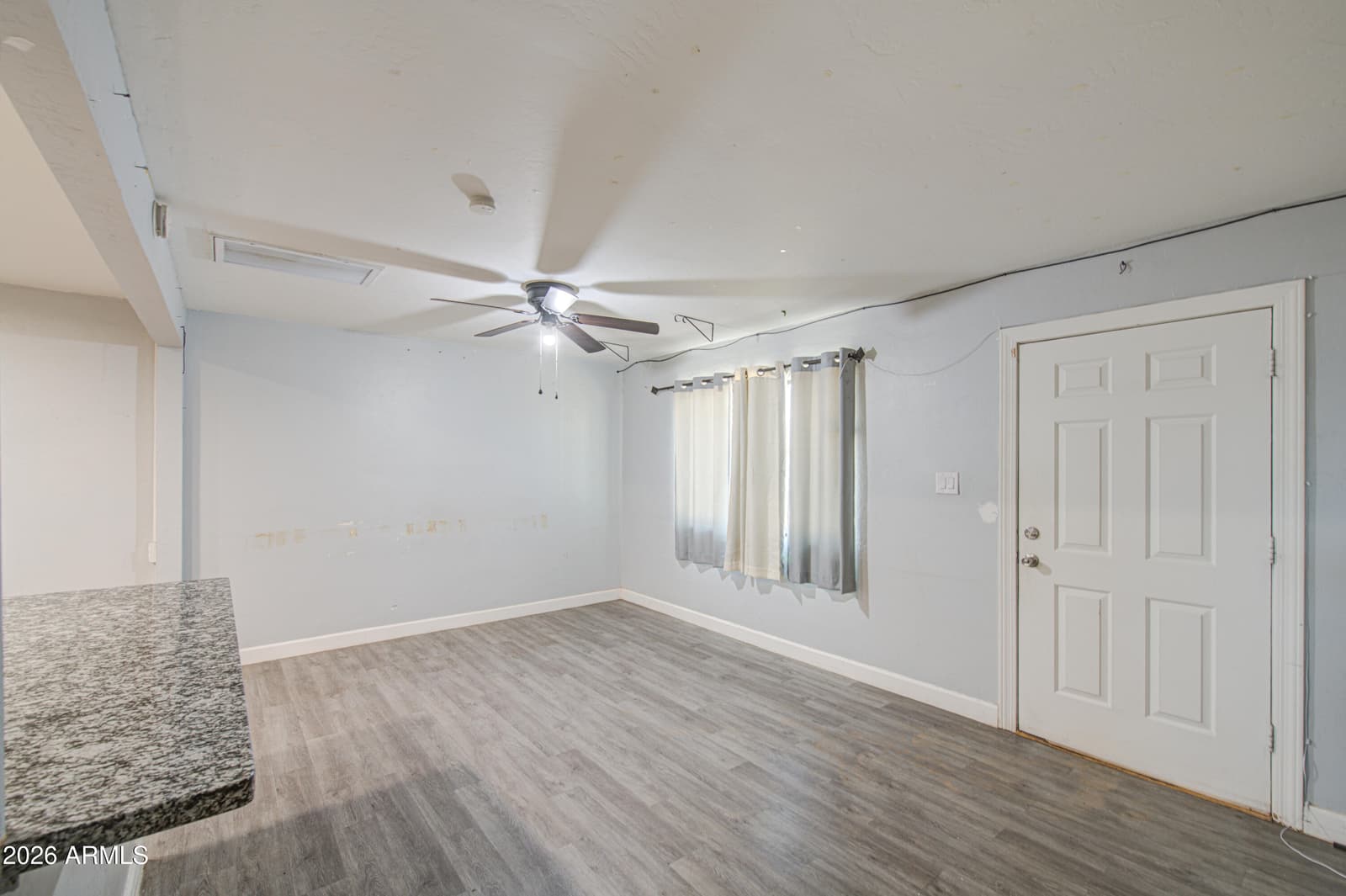 1901 E Encinas Lane, Phoenix, AZ 85040 — photo 5 of 26