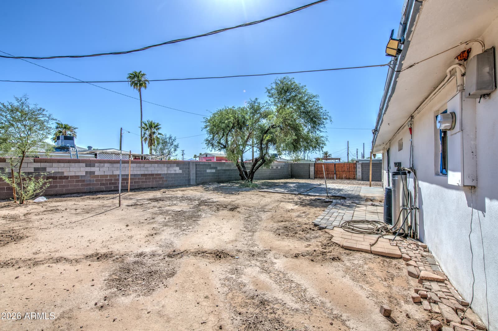 1901 E Encinas Lane, Phoenix, AZ 85040 — photo 22 of 26