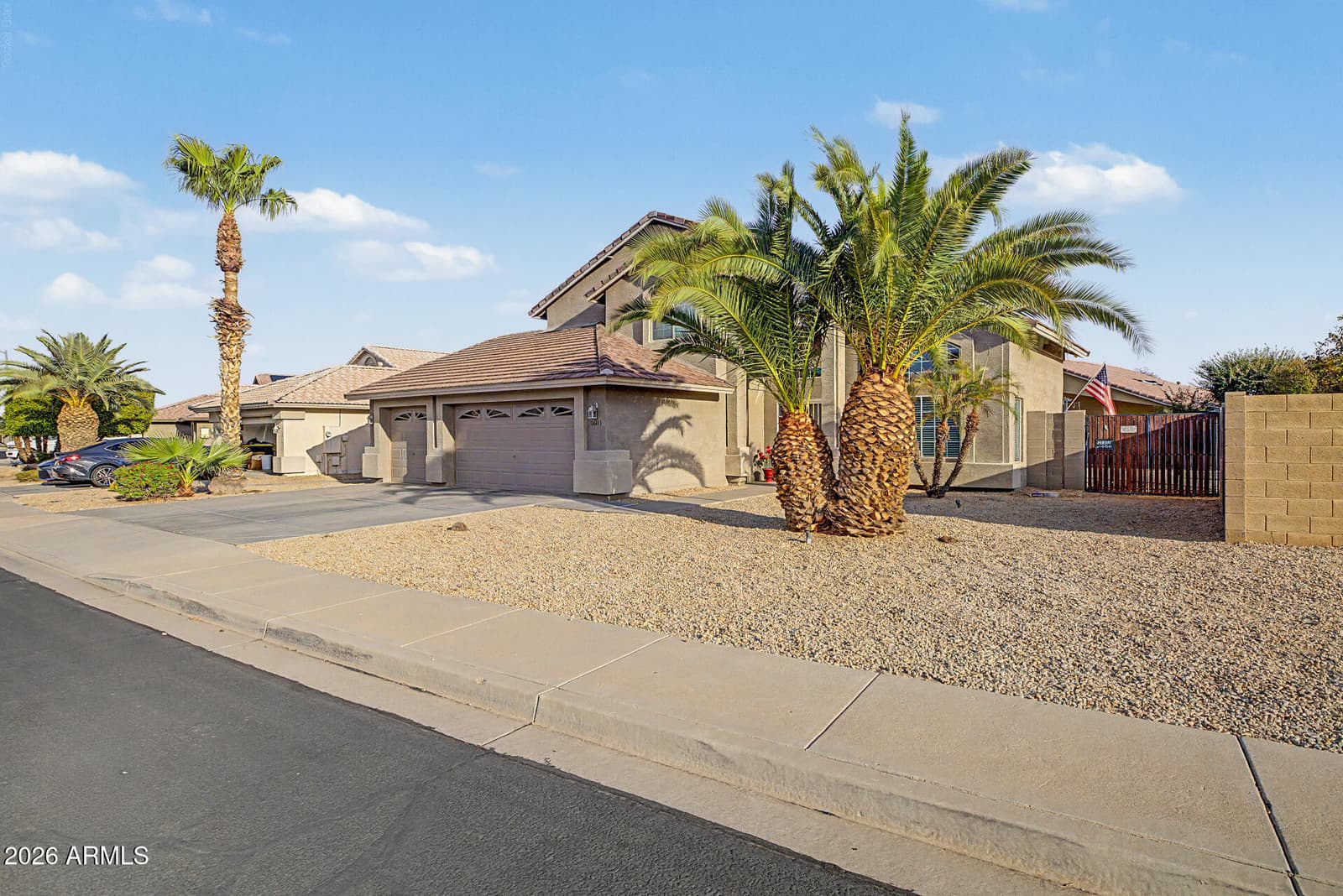 16413 W Sandra Lane, Surprise, AZ 85388 — photo 4 of 59
