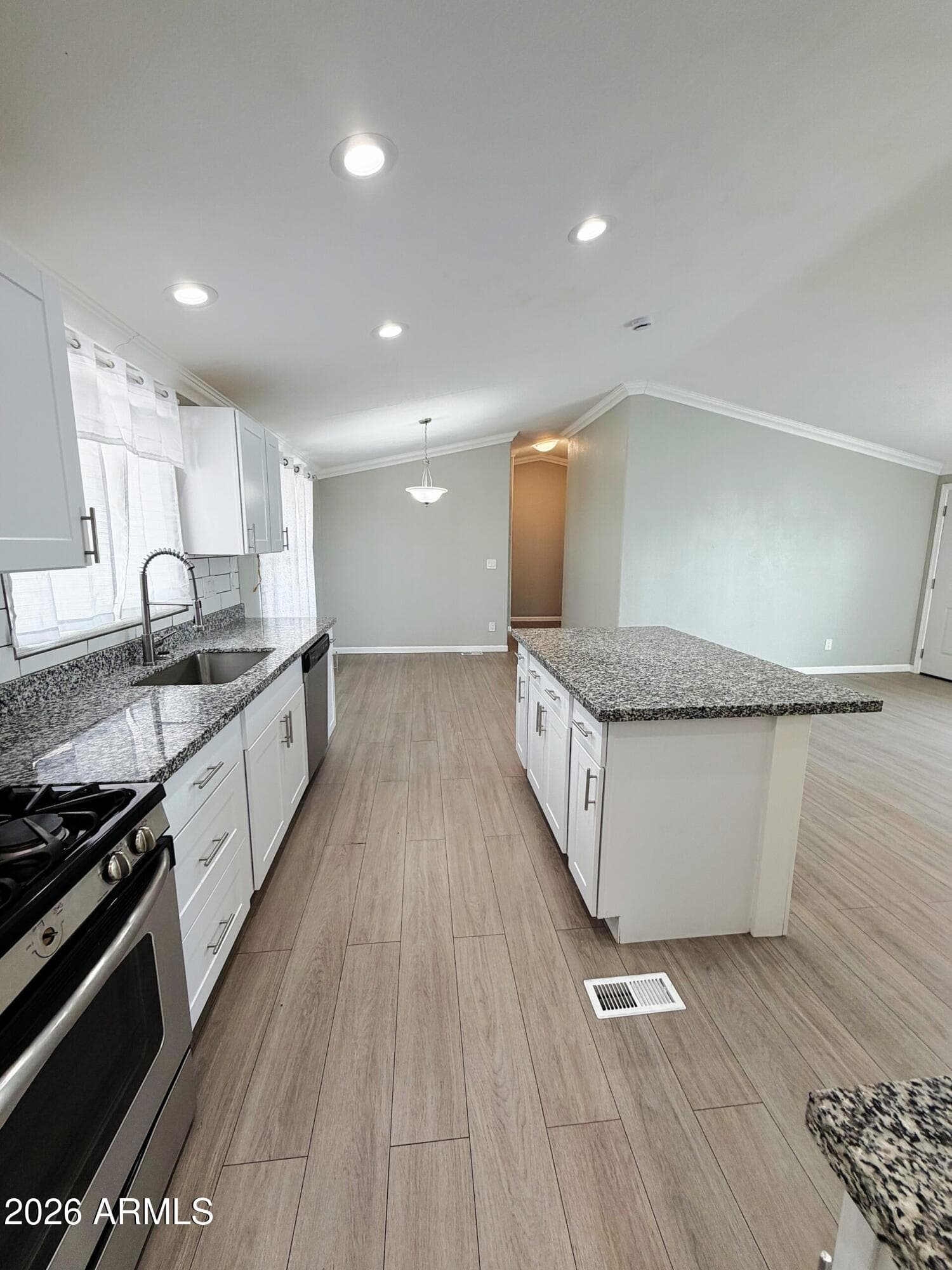 400 W Baseline Road 313, Tempe, AZ 85284 — photo 7 of 22