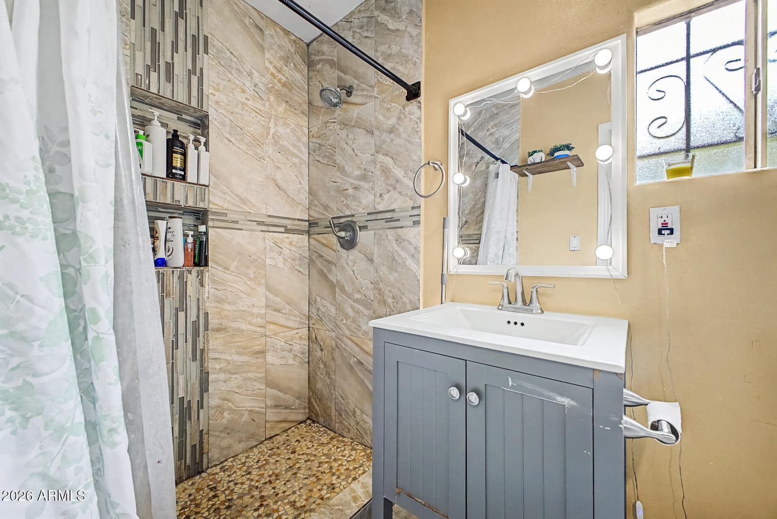 2726 W Taylor Street, Phoenix, AZ 85009 — photo 17 of 22