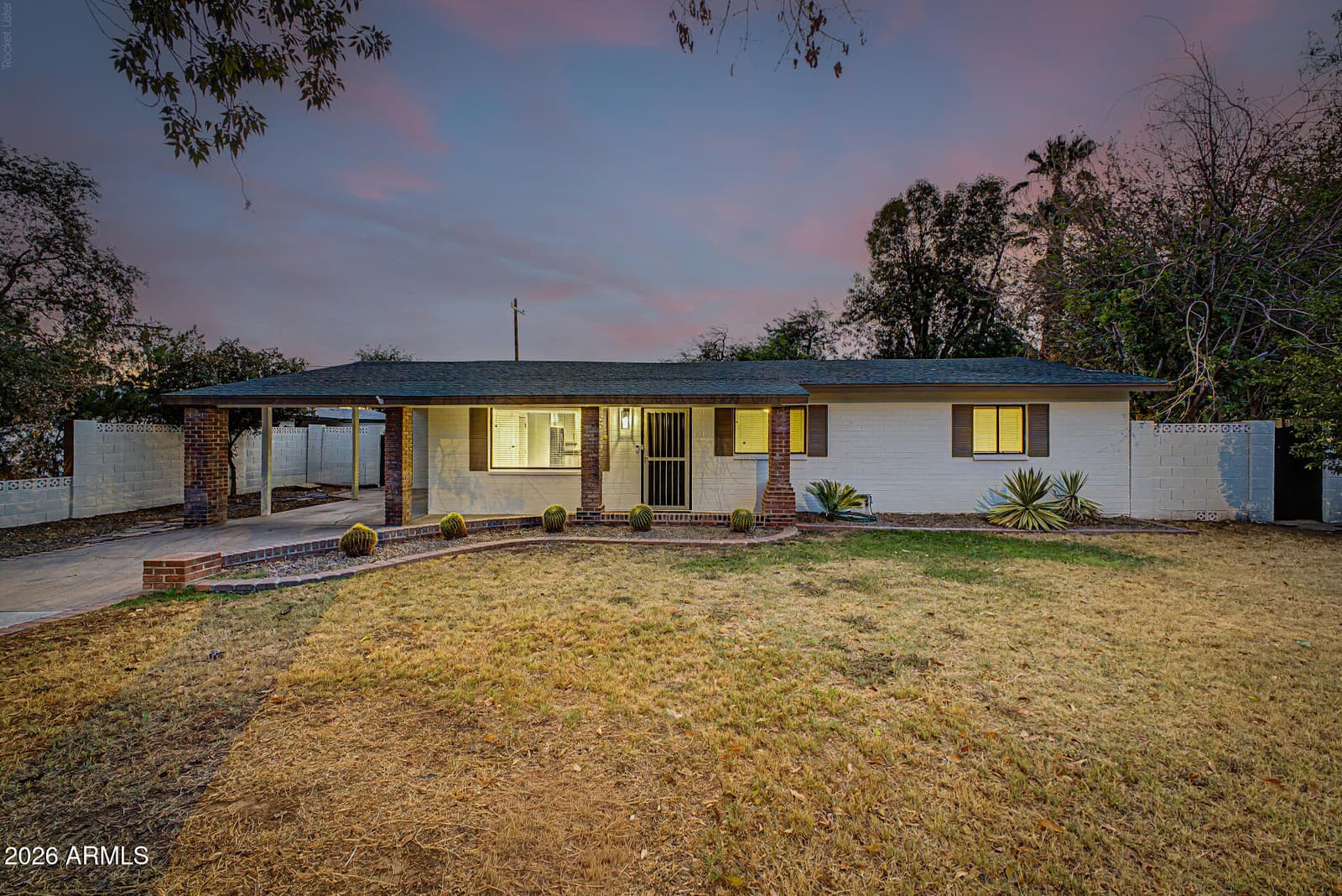 8744 N 6th Drive, Phoenix, AZ 85021 — photo 1 of 41