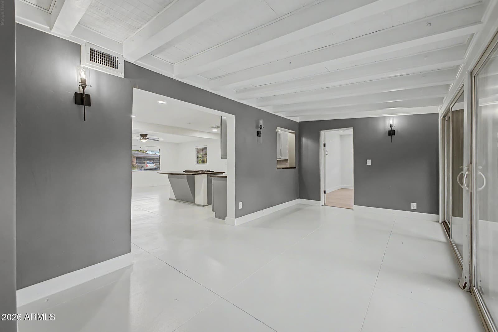 8744 N 6th Drive, Phoenix, AZ 85021 — photo 14 of 41