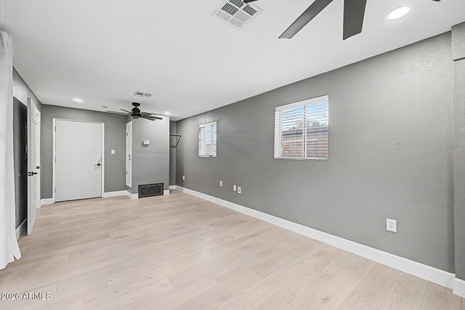 8744 N 6th Drive, Phoenix, AZ 85021 — photo 26 of 41