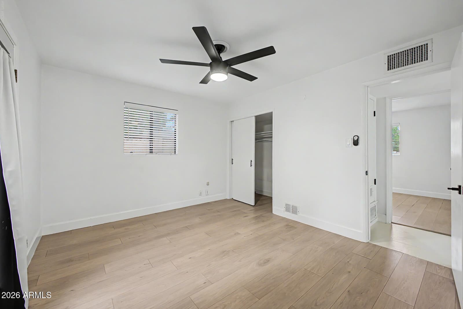 8744 N 6th Drive, Phoenix, AZ 85021 — photo 16 of 41