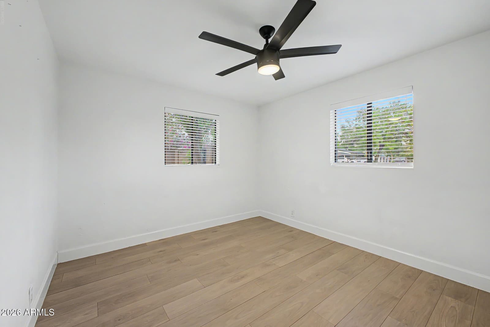 8744 N 6th Drive, Phoenix, AZ 85021 — photo 20 of 41