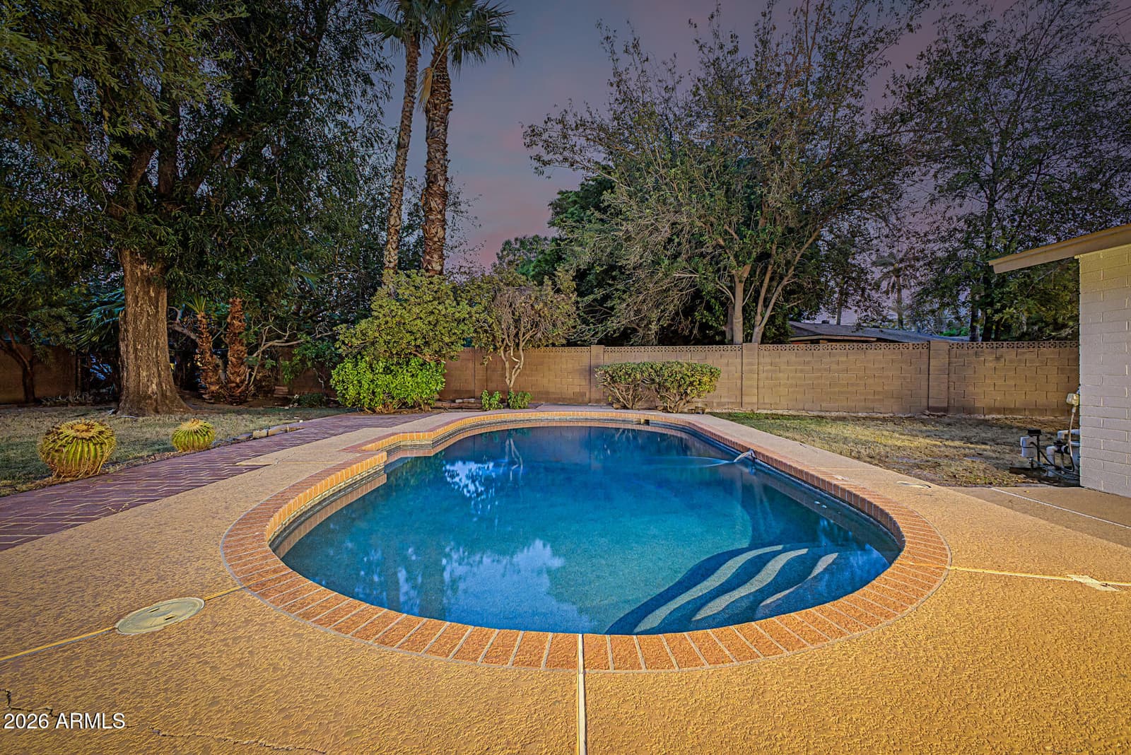 8744 N 6th Drive, Phoenix, AZ 85021 — photo 31 of 41