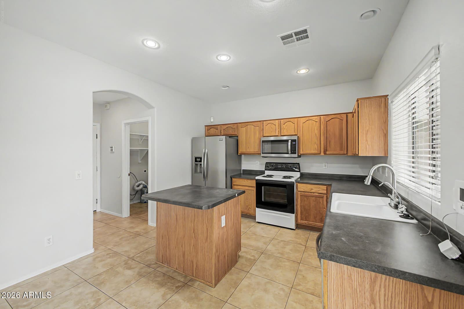3850 S Laurel Way, Chandler, AZ 85286 — photo 16 of 36