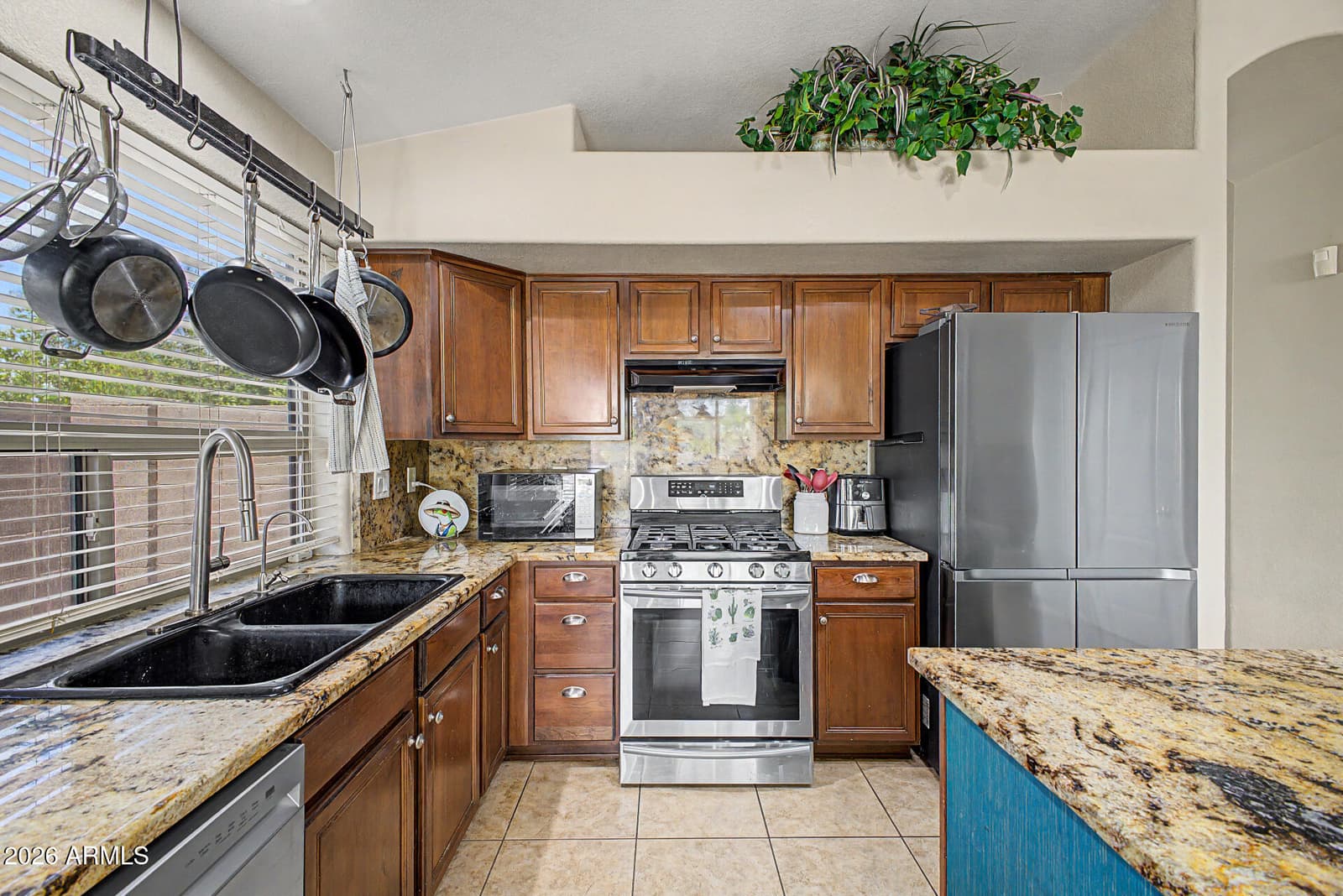 42029 W Michaels Drive, Maricopa, AZ 85138 — photo 4 of 38