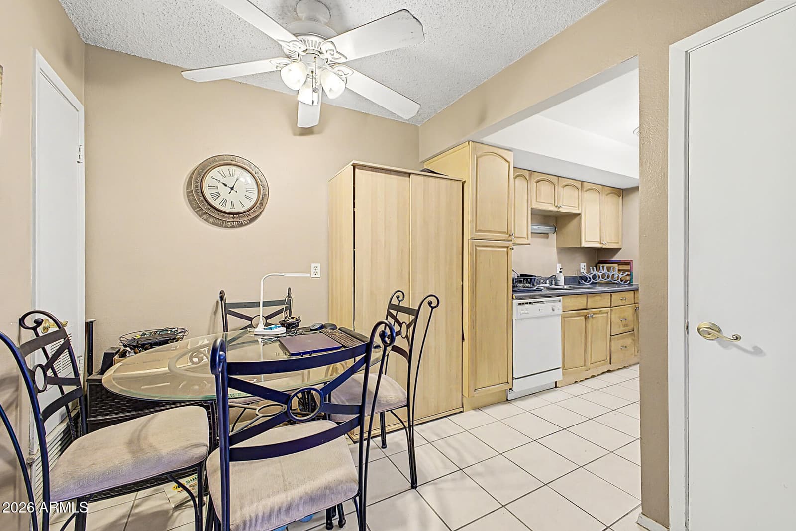 749 E Montebello Avenue 125, Phoenix, AZ 85014 — photo 4 of 13