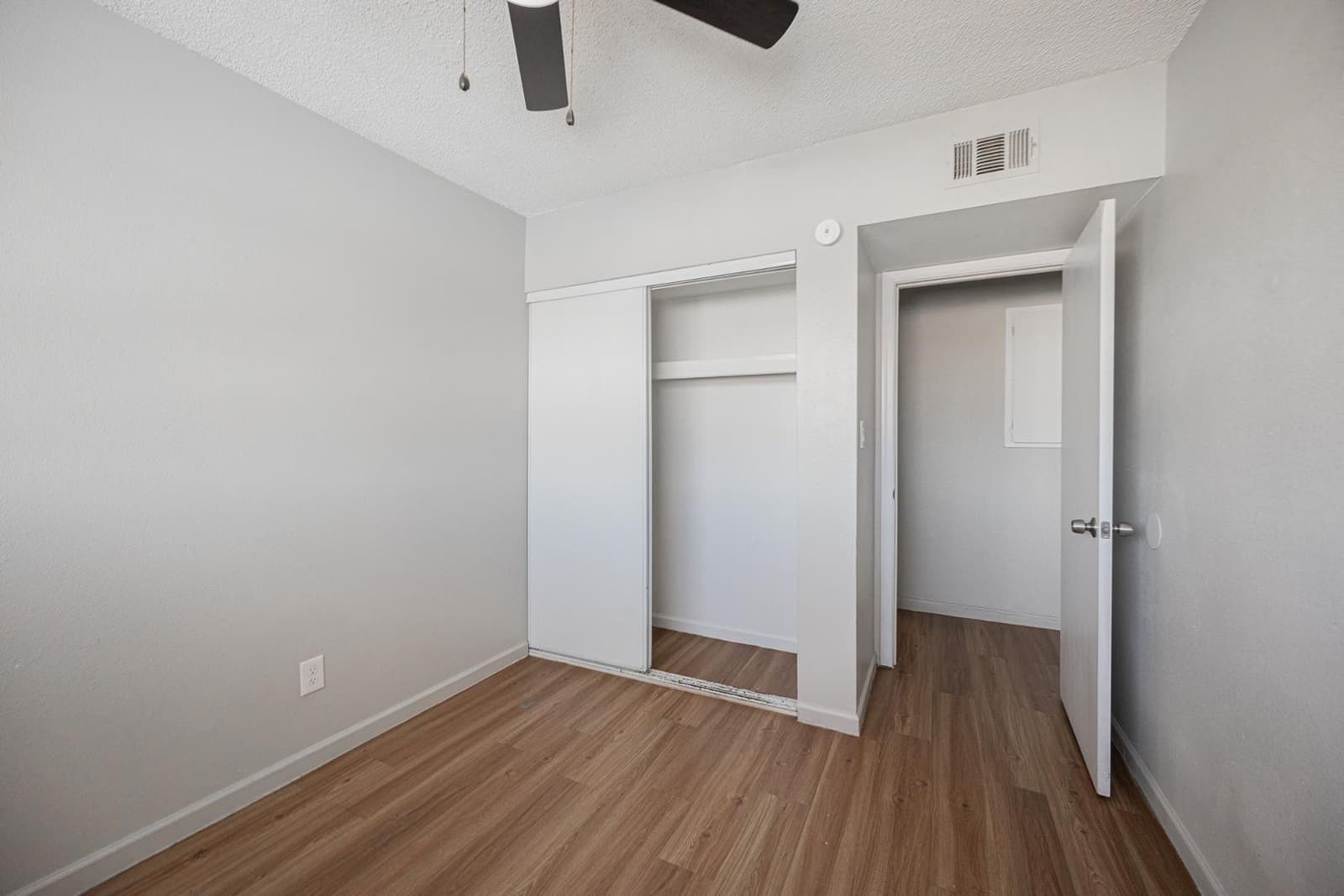 6565 N 19th Avenue 53, Phoenix, AZ 85015 — photo 19 of 25