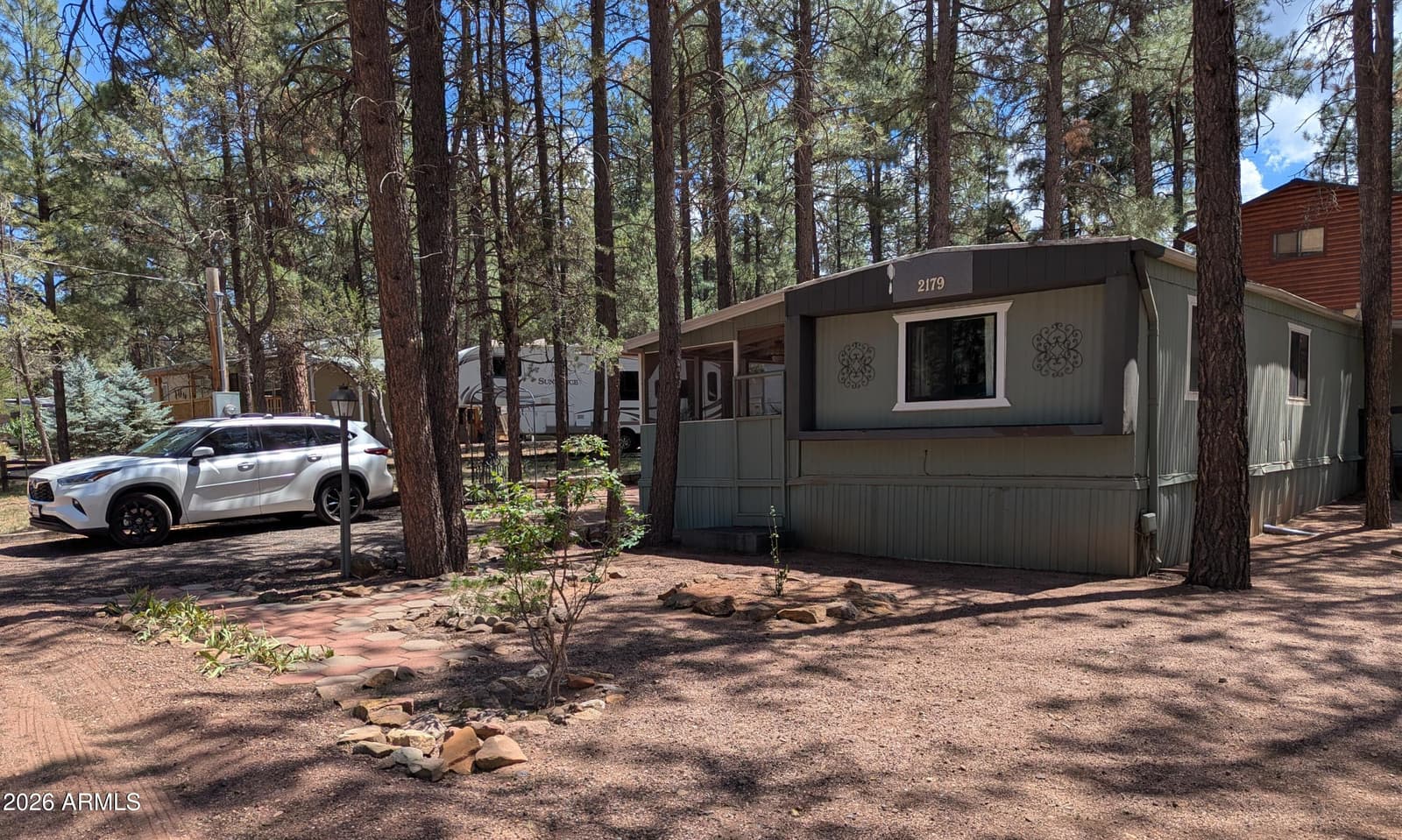 2179 N Woods Drive, Overgaard, AZ 85933 — photo 3 of 28