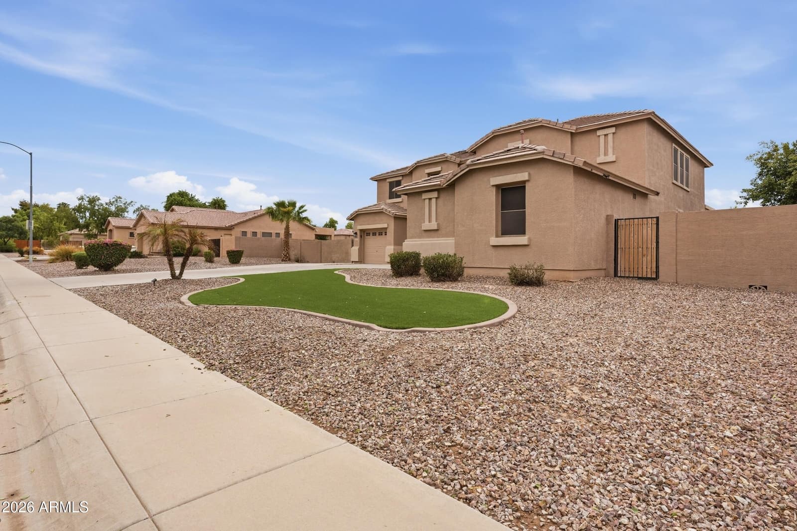8357 W San Miguel Avenue, Glendale, AZ 85305 — photo 8 of 31