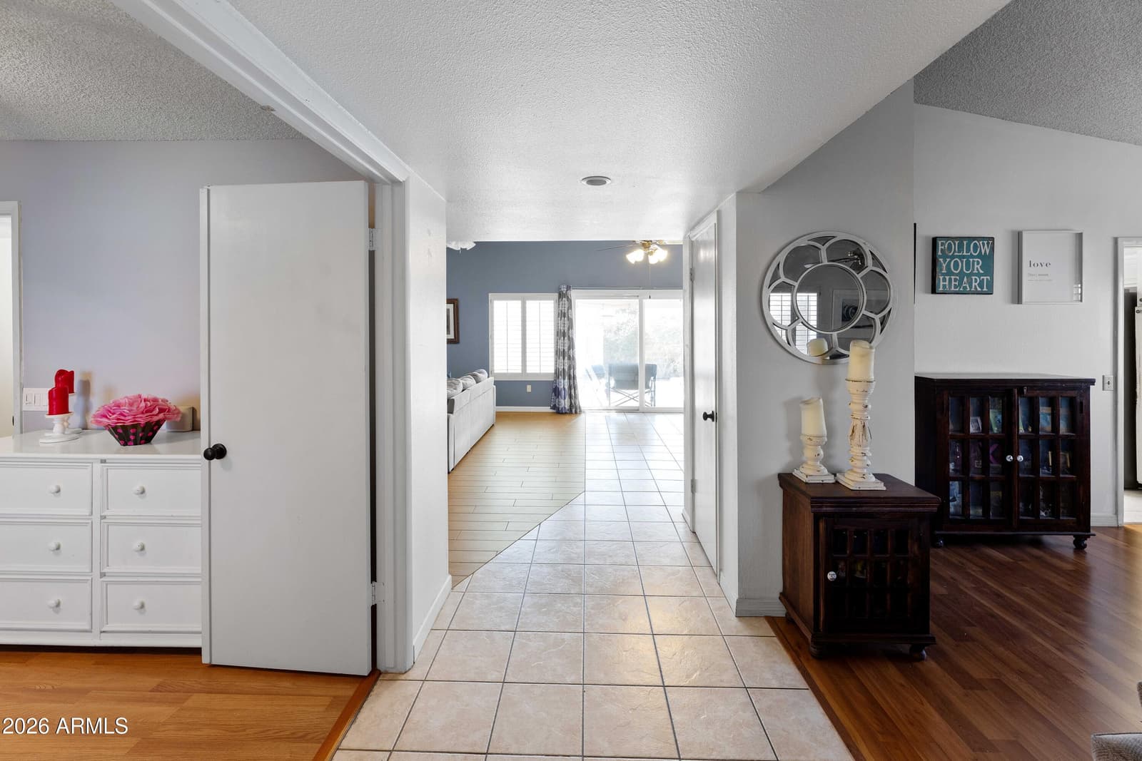 2309 W Port Royale Lane, Phoenix, AZ 85023 — photo 4 of 29