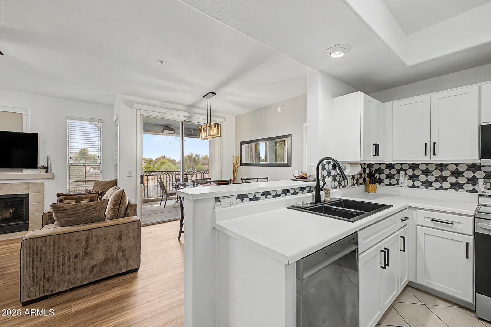 1100 N Priest Drive 2155, Chandler, AZ 85226 — photo 11 of 38
