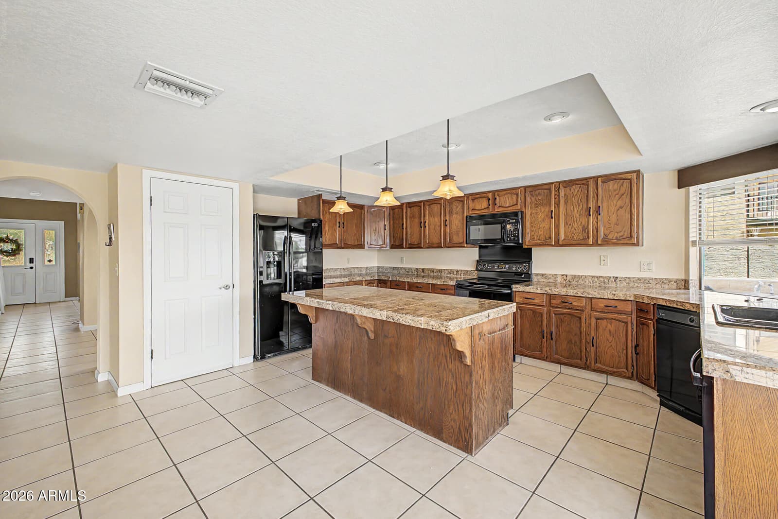2031 W Madero Avenue, Mesa, AZ 85202 — photo 14 of 52