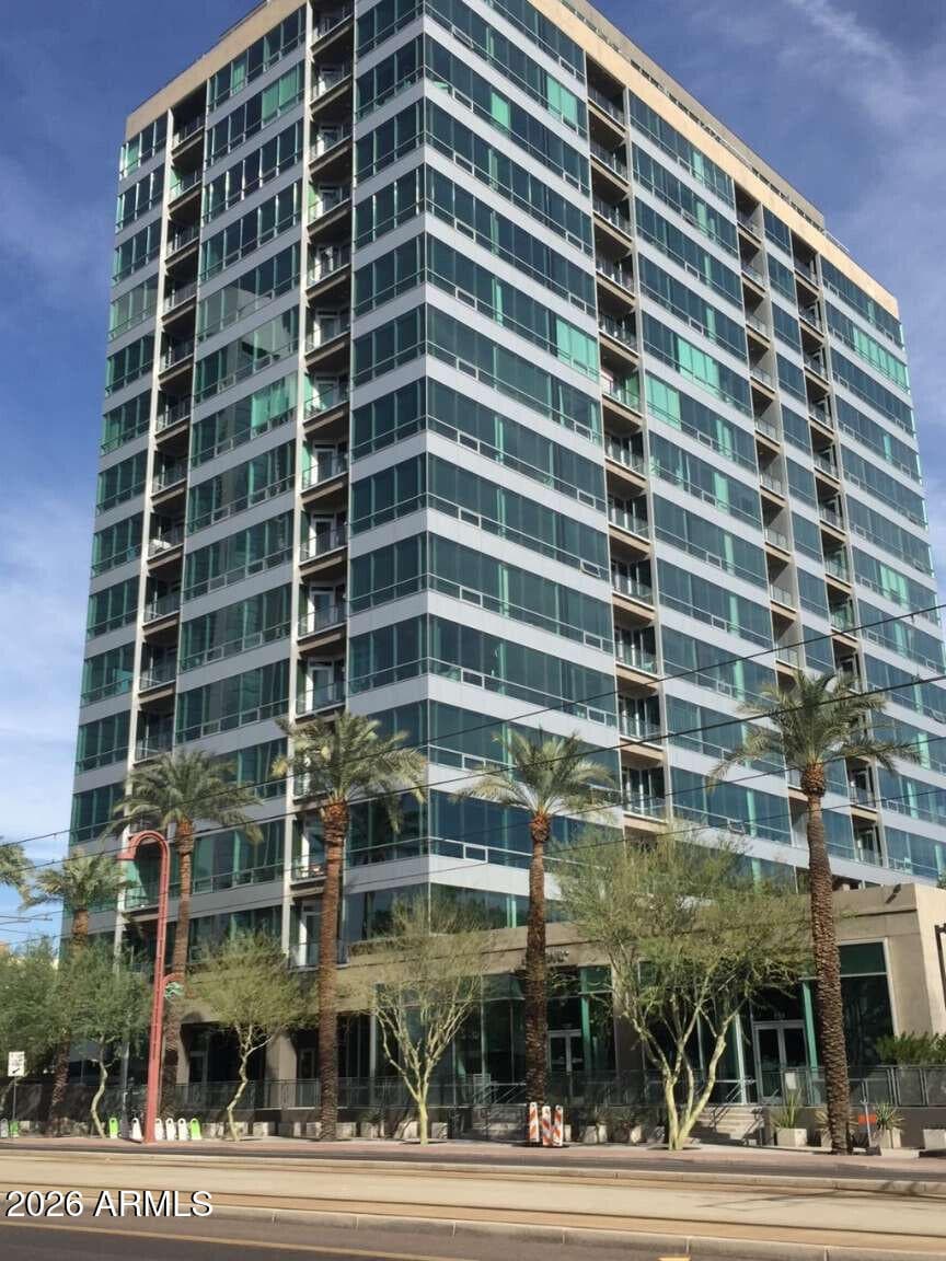 1 E Lexington Avenue 1004, Phoenix, AZ 85012 — photo 1 of 40
