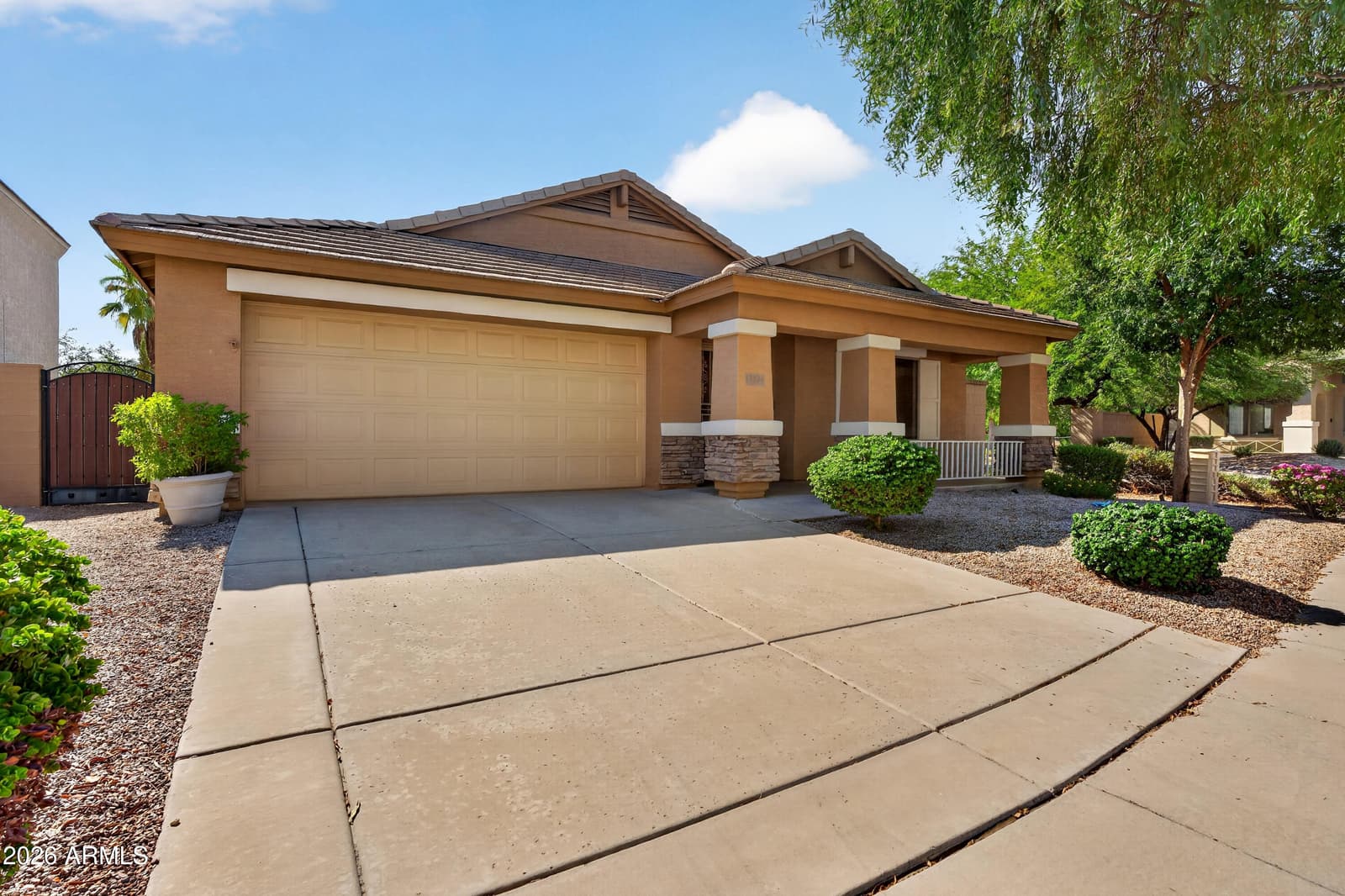 13544 N 176th Lane, Surprise, AZ 85388 — photo 3 of 43