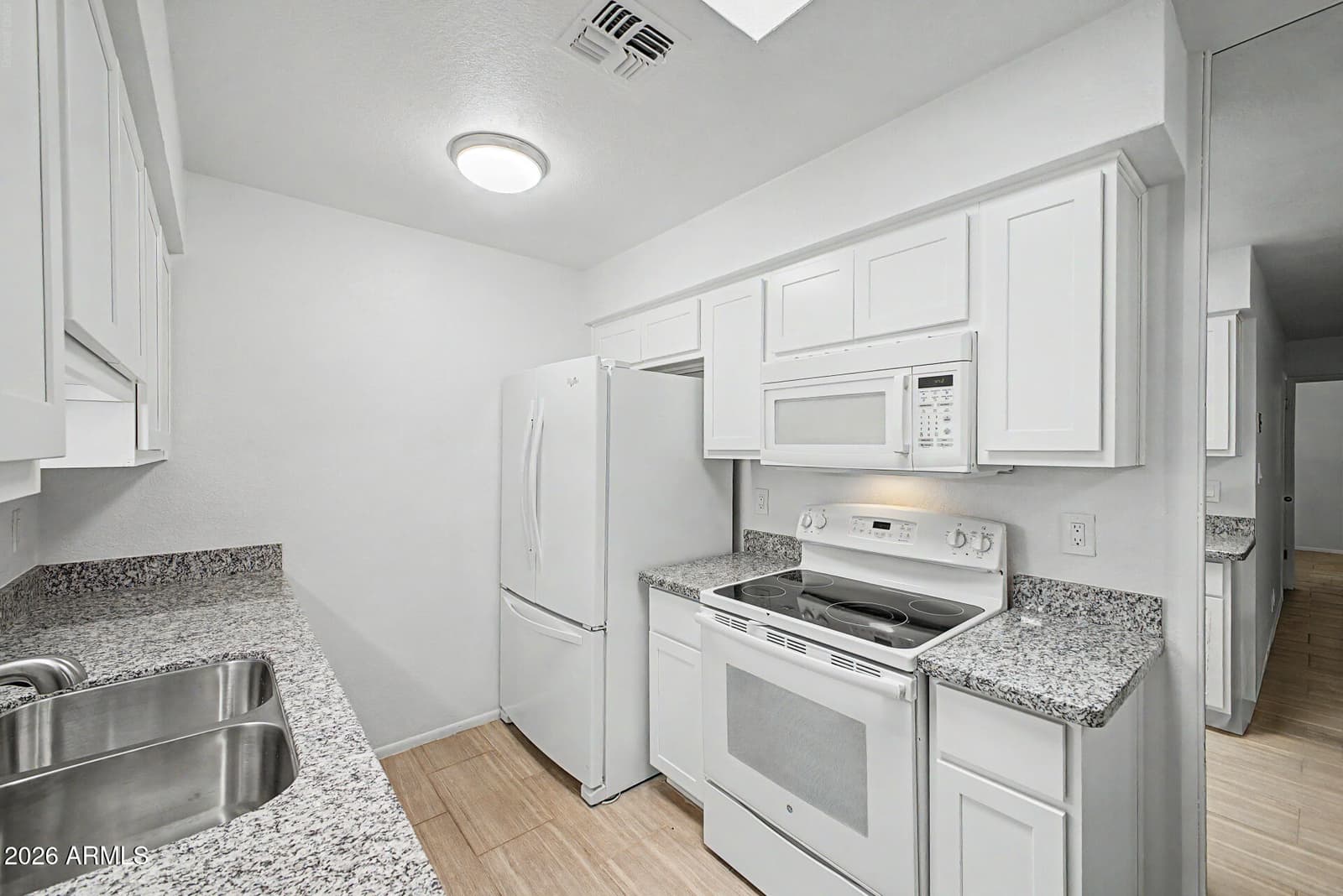 8101 N 107th Avenue 46, Peoria, AZ 85345 — photo 12 of 28